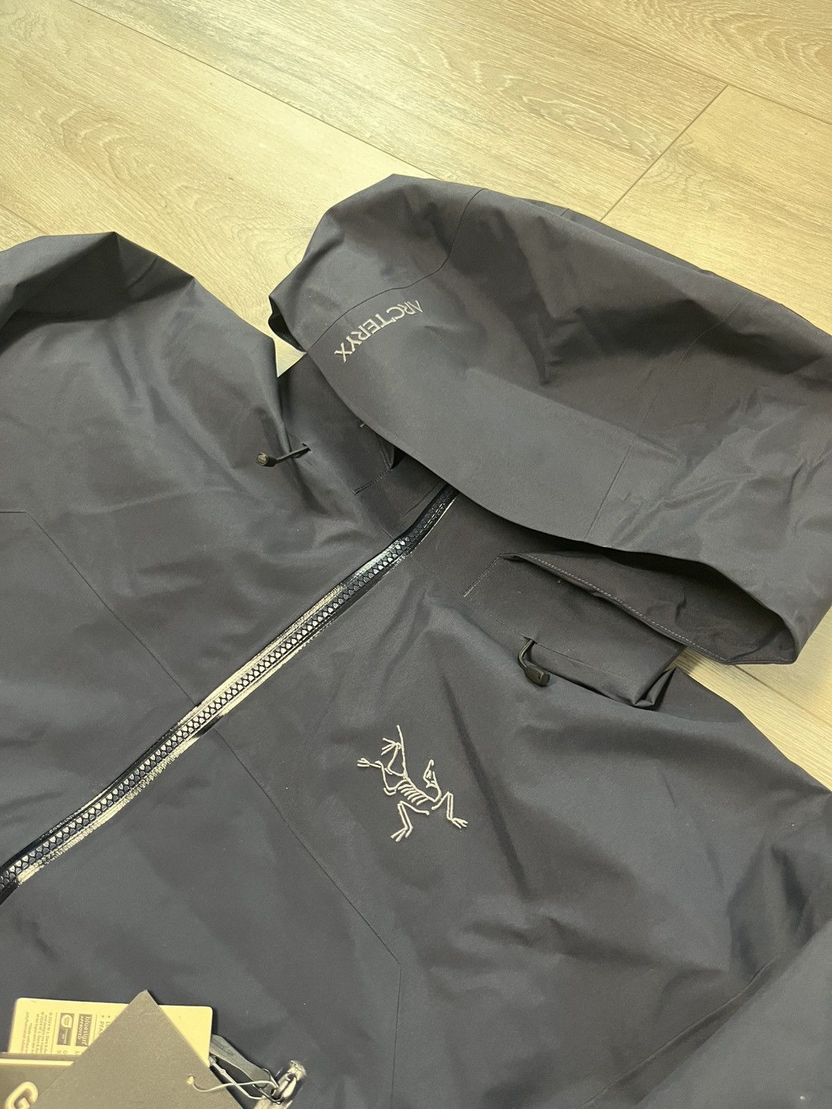 Arc'teryx Arcteryx Beta AR Jacket Size US L / EU 52-54 / 3 - 2 Thumbnail