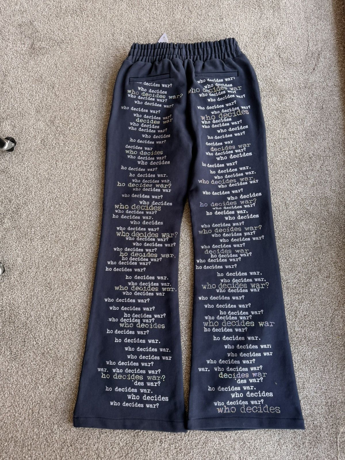 Who Decides War Who Decides War Scripture Sweatpants Size US 32 / EU 48 - 4 Thumbnail