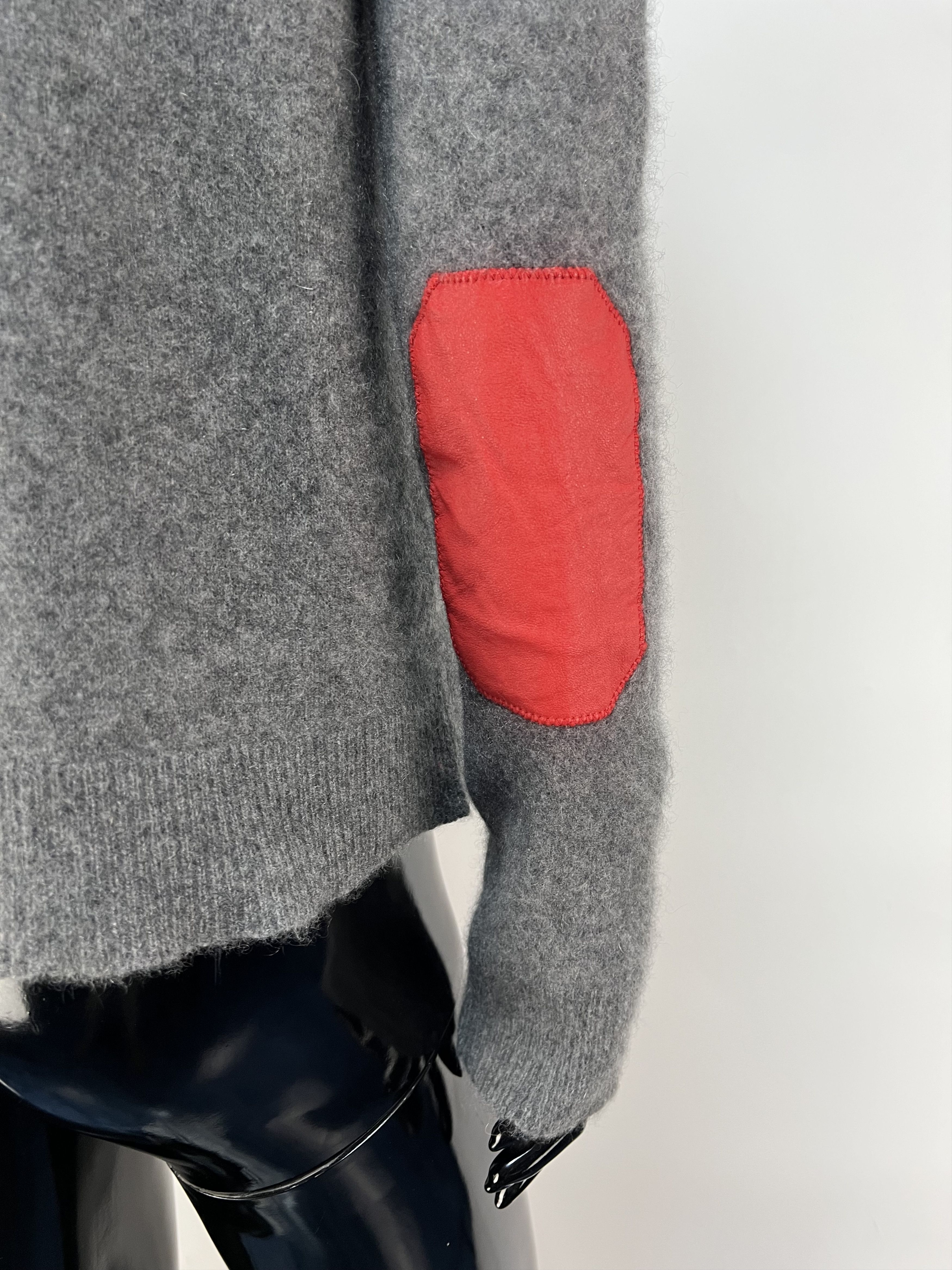 Zadig & Voltaire Zadig & Voltaire Cashmere V-Neck Sweater Leather Aplication Size S / US 4 / IT 40 - 10 Thumbnail