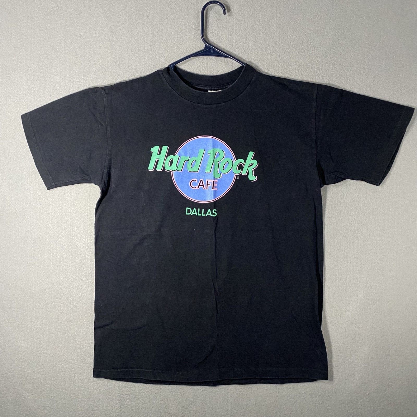 Hard Rock Cafe Hard Rock Cafe Dallas Black Graphic T Shirt Size XL USA Vtg Size US XL / EU 56 / 4 - 1 Thumbnail