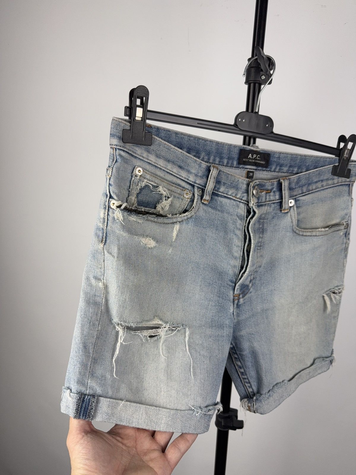 A.P.C. × Designer Vintage 00s Y2K A.P.C Distressed Denim shorts Size 28" / US 6 / IT 42 - 3 Thumbnail
