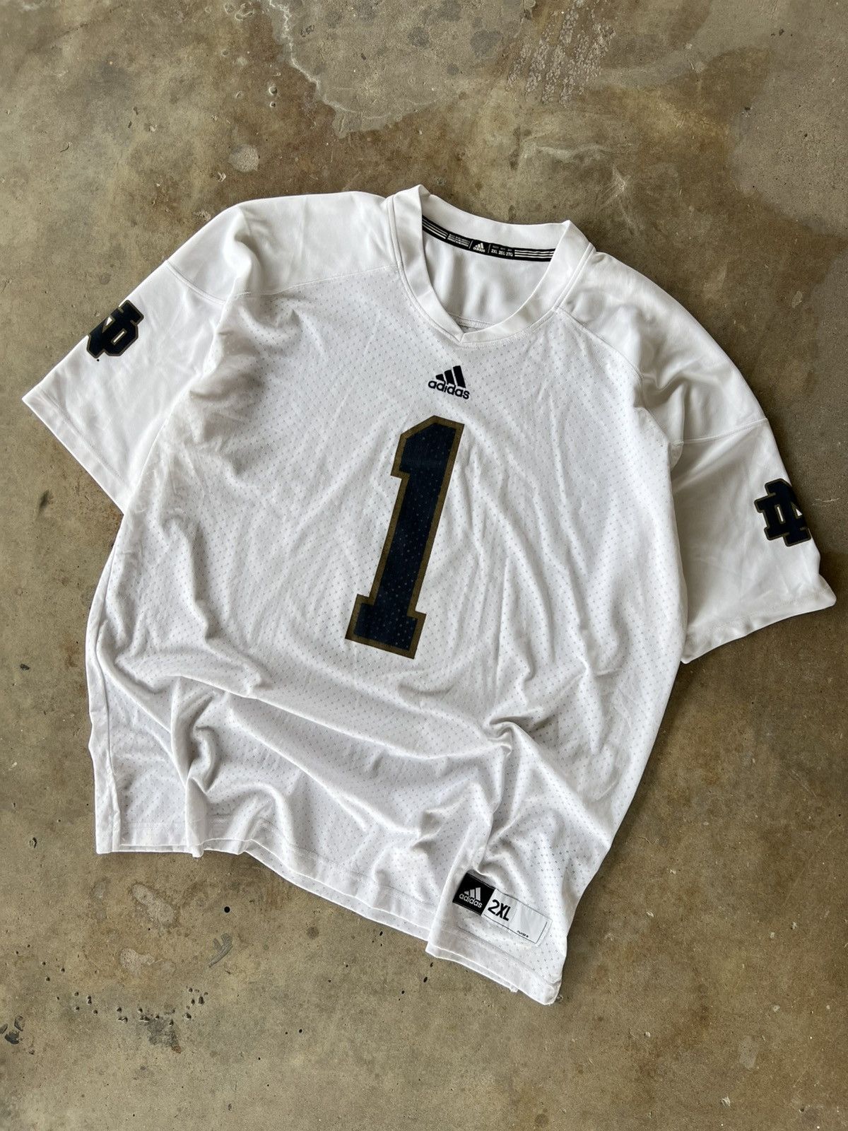 Vintage Vintage Adidas NCAA Notre Dame Irish ☘️ Football Jersey Size US XXL / EU 58 / 5 - 1 Thumbnail