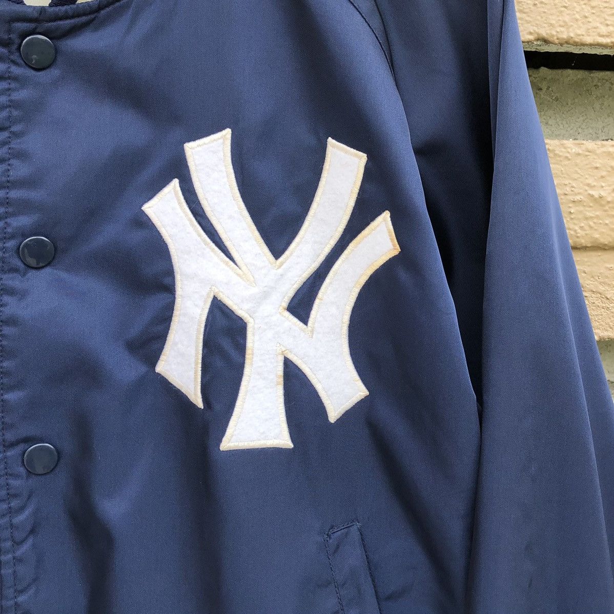New York Yankees Vintage New York Yankess NBA Satin Varsity Jacket Size US M / EU 48-50 / 2 - 6 Thumbnail
