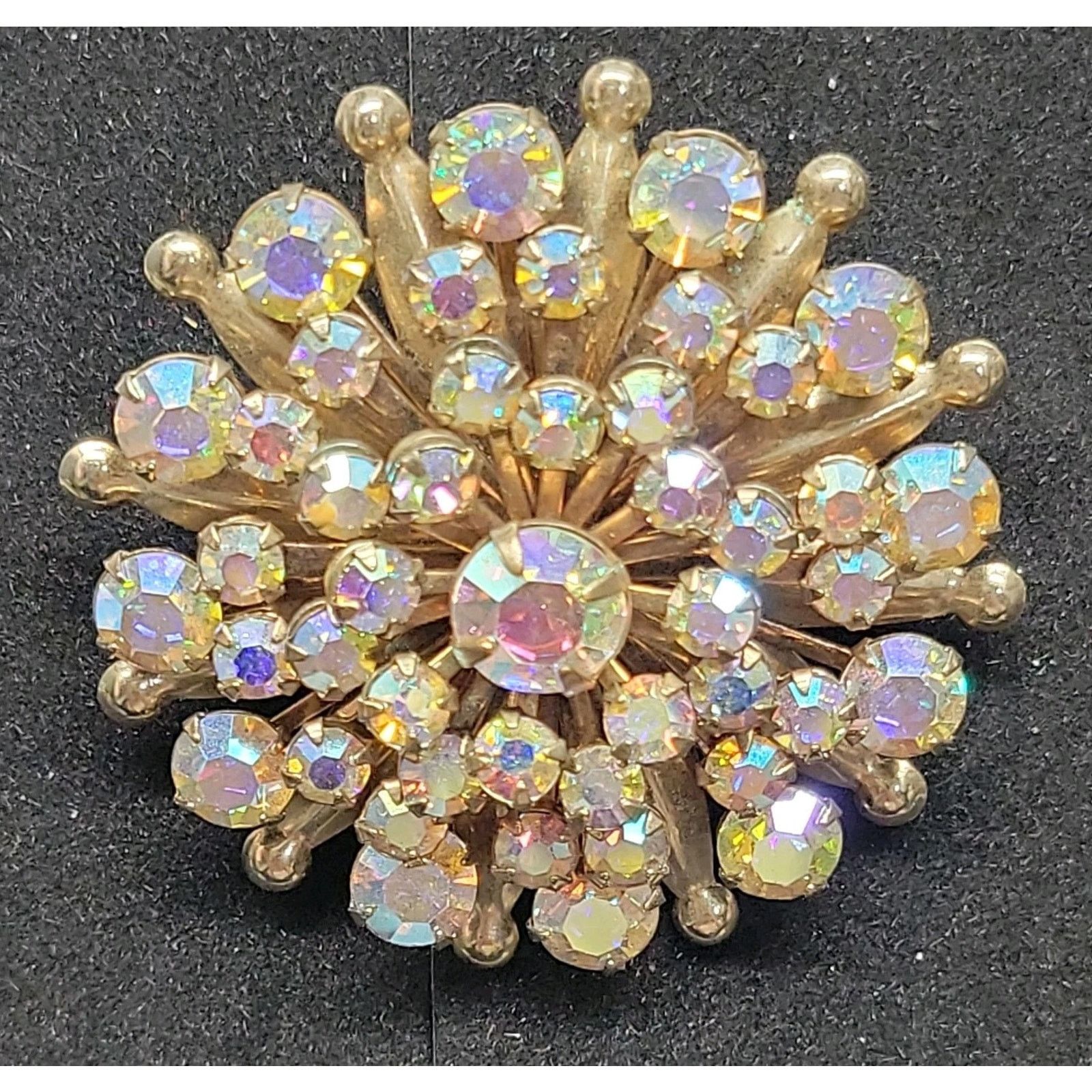 The Unbranded Brand Brooch Blue Glass Aurora Borealis Vintage Rhinestone Prongs Size ONE SIZE - 4 Thumbnail