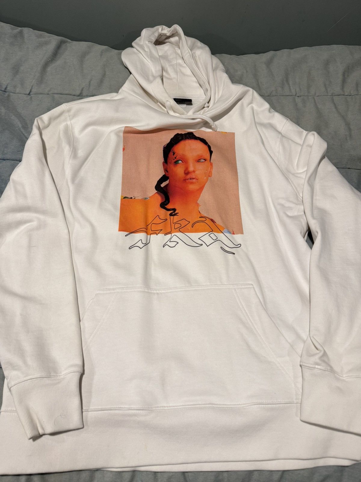 Band Tees fka Twigs Magdalene Hoodie Size US XXL / EU 58 / 5 - 1 Thumbnail