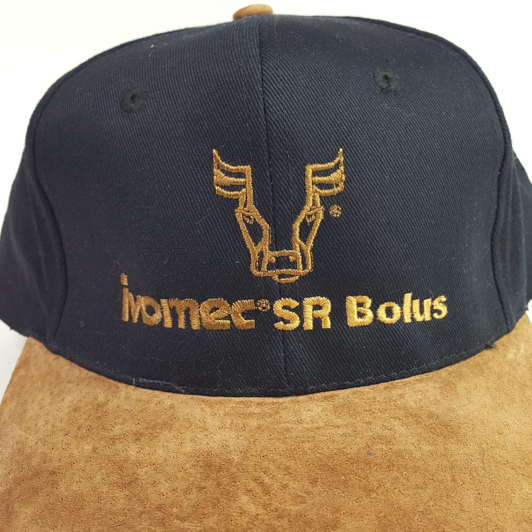 Vintage VINTAGE In De Bull Farm Medicine Suede Brim Trucker Hat Cap Farming Cow Shirt Adjustable Black Twill Hat Mens 80s 90s Retro Embroidered Proceedings Size ONE SIZE - 2 Thumbnail