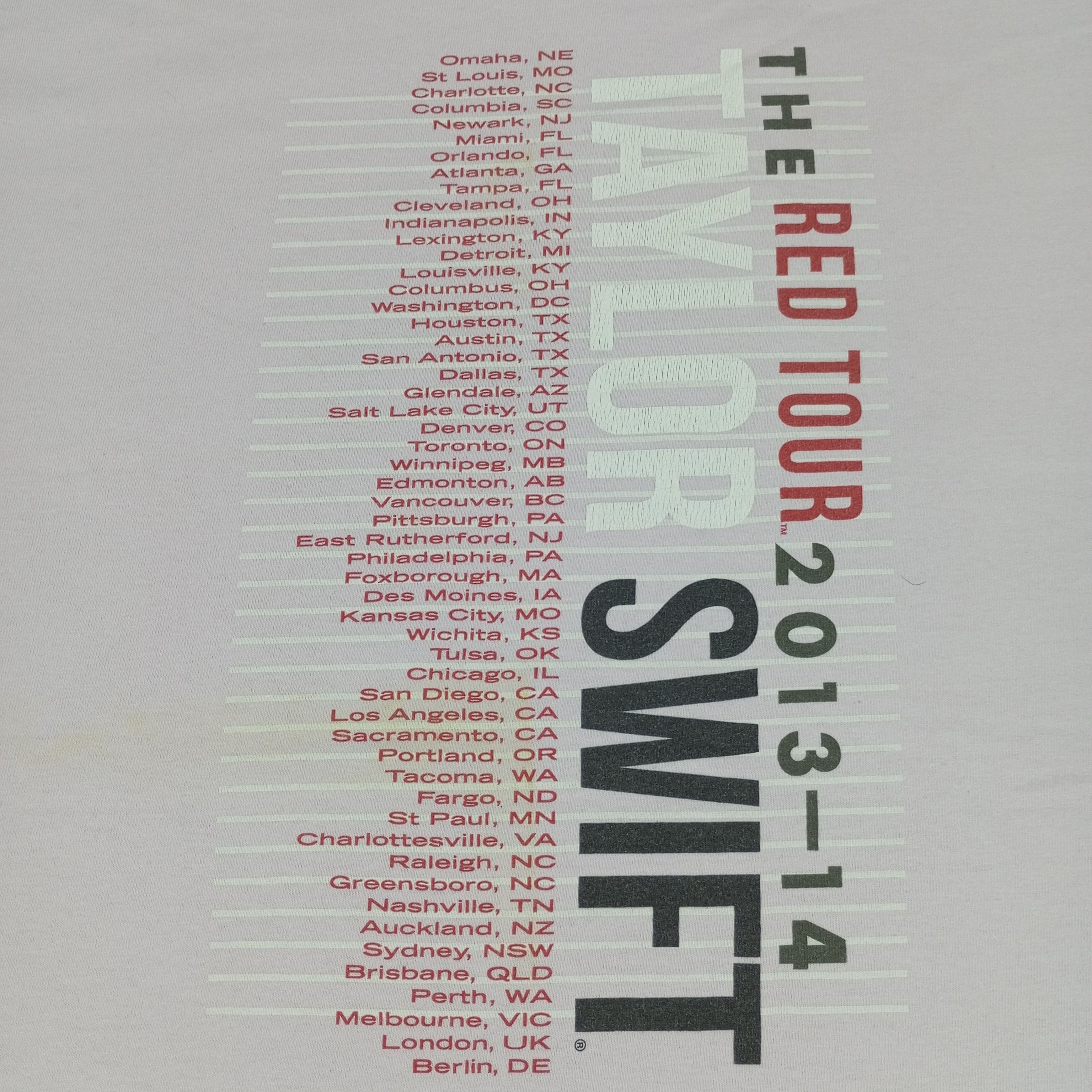 Band Tees × Vintage Taylor Swift Singer Music Red Tour Tshirt Size US M / EU 48-50 / 2 - 4 Thumbnail