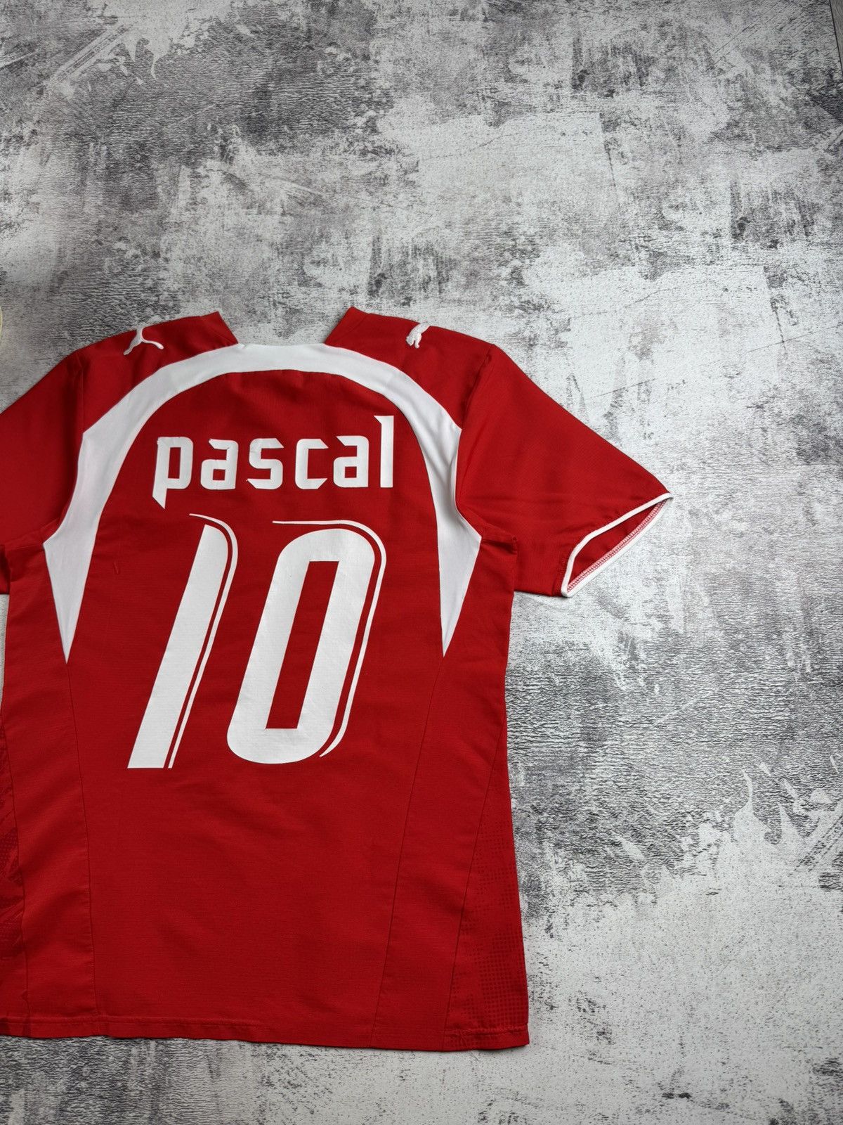 Puma Switzerland Swiss 2006/2008 Vintage #10 Pascal Red Soccer Football Shirt Jersey Size US S / EU 44-46 / 1 - 15 Thumbnail