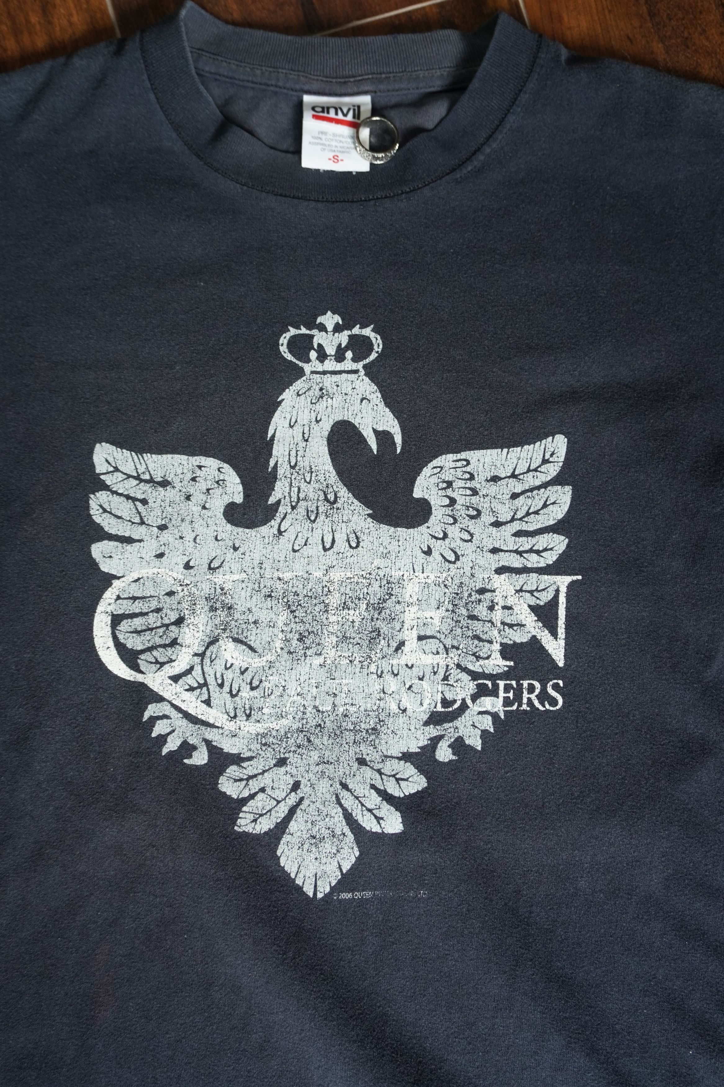 Band Tees Vintage Y2K Queen Paul Rodgers Distressed T-Shirt 2006 S Size S / US 4 / IT 40 - 3 Thumbnail