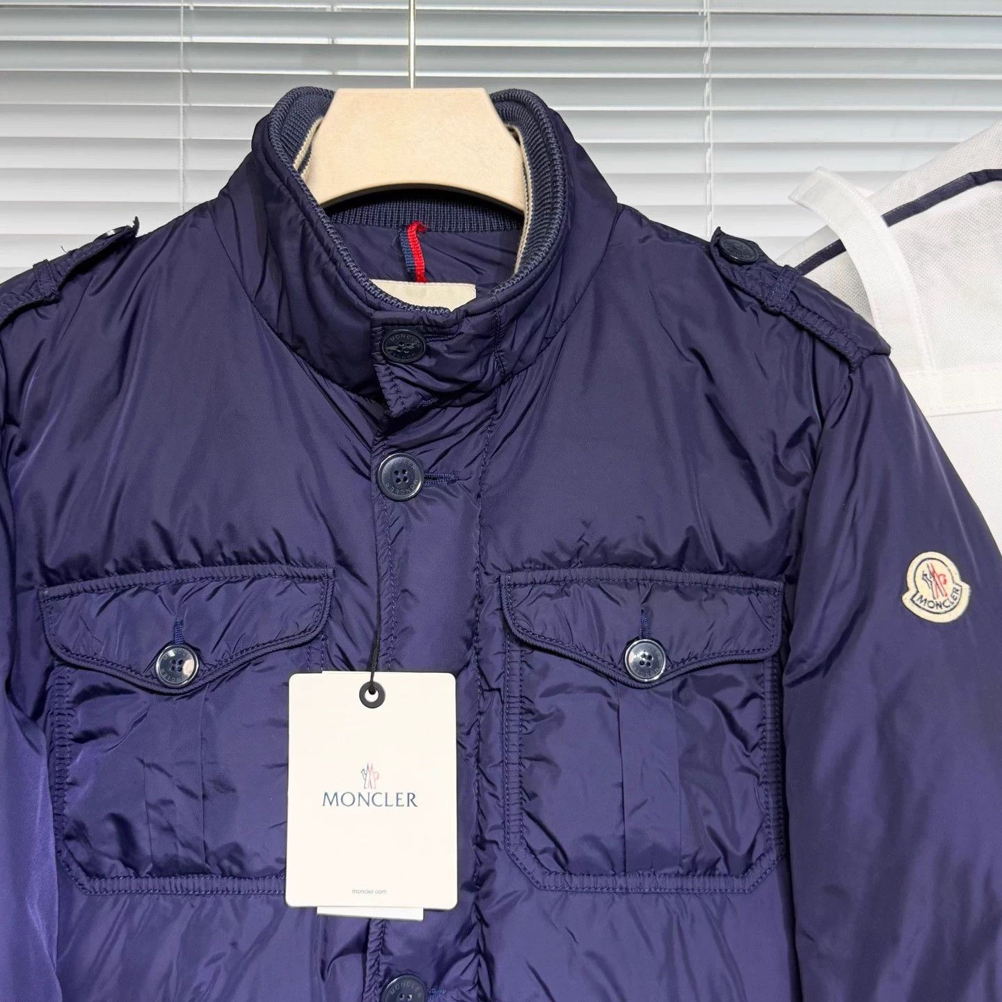Moncler Moncler purple down jacket 4 logo multi-pocket 99 new Size US XL / EU 56 / 4 - 3 Thumbnail