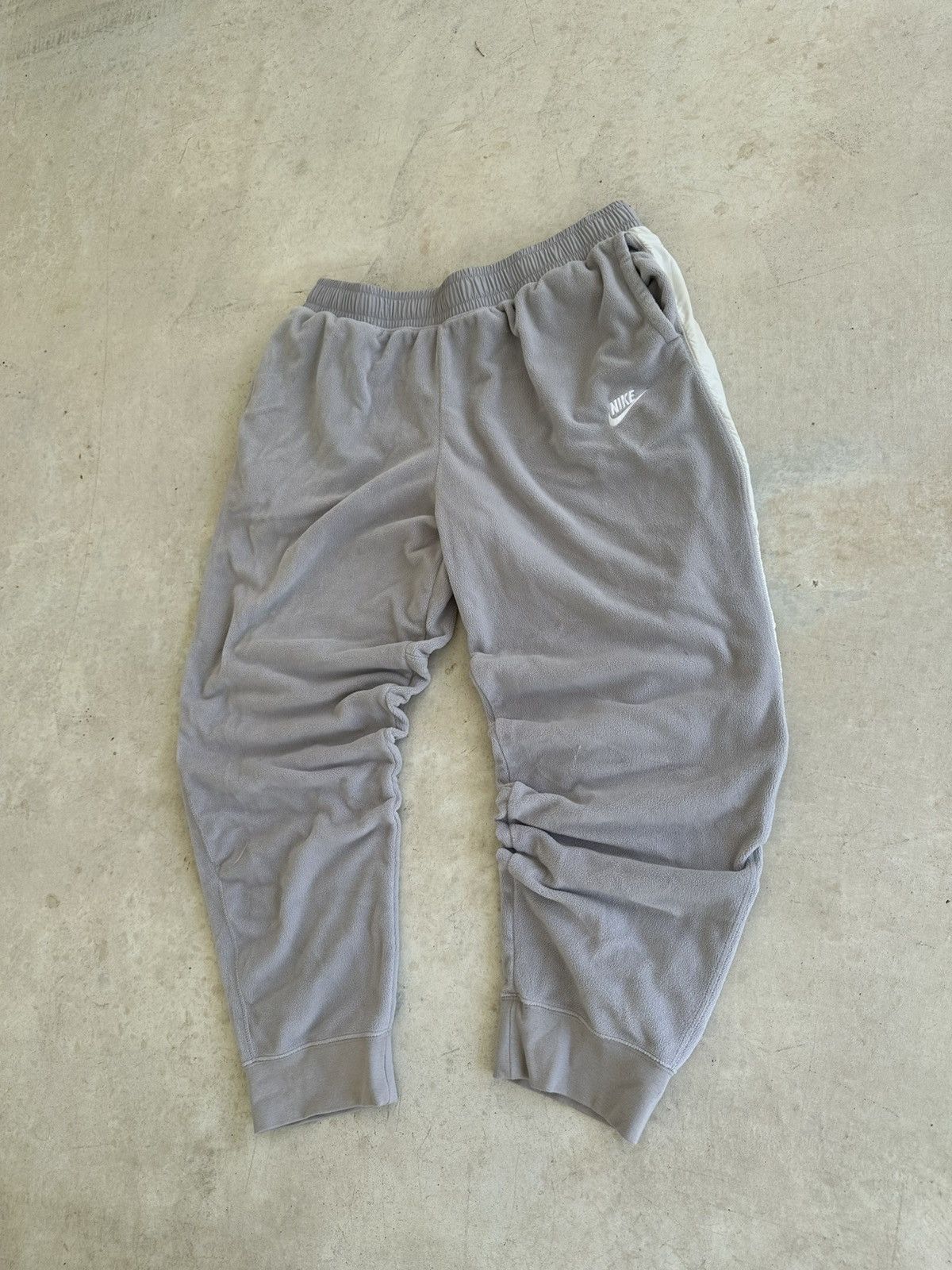 Nike Vintage Nike Sweatpants Size US 36 / EU 52 - 2 Thumbnail
