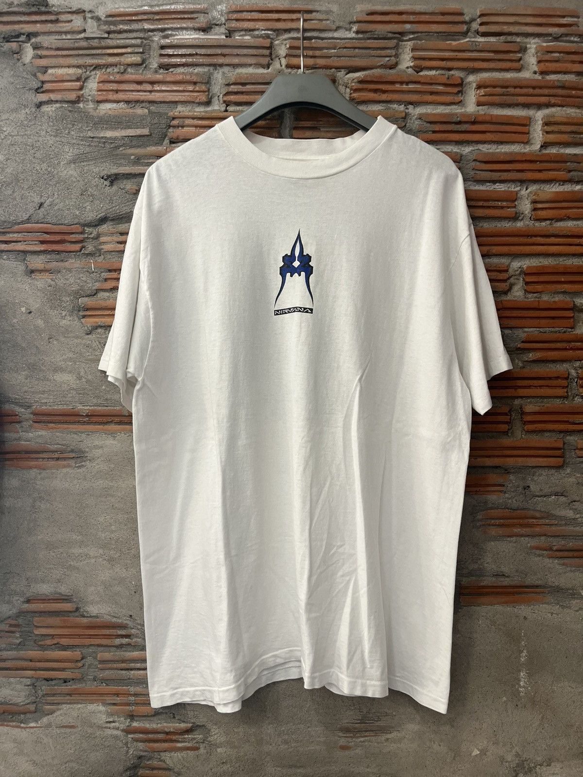 Nirvana Vintage NIRVANA SURF BOARDS A 20 Year Trip 90’s Brand Tshirt Size US XL / EU 56 / 4 - 2 Thumbnail