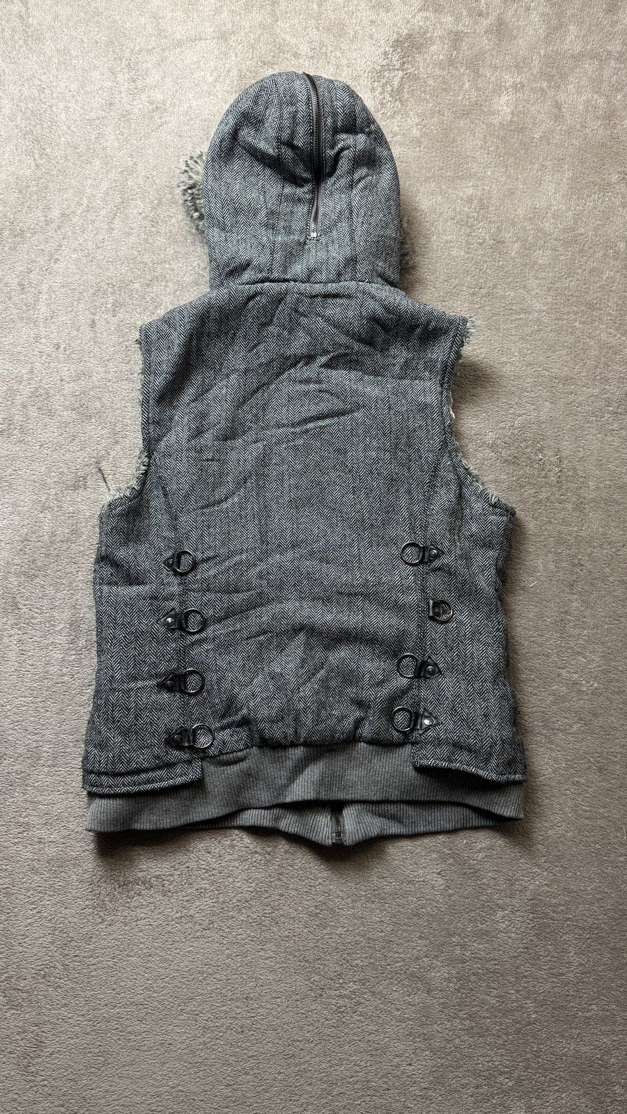 Japanese Brand Faux Fur Hood Vest Jacket punk grunge LGB balenciaga n2b cdg Size US M / EU 48-50 / 2 - 3 Thumbnail