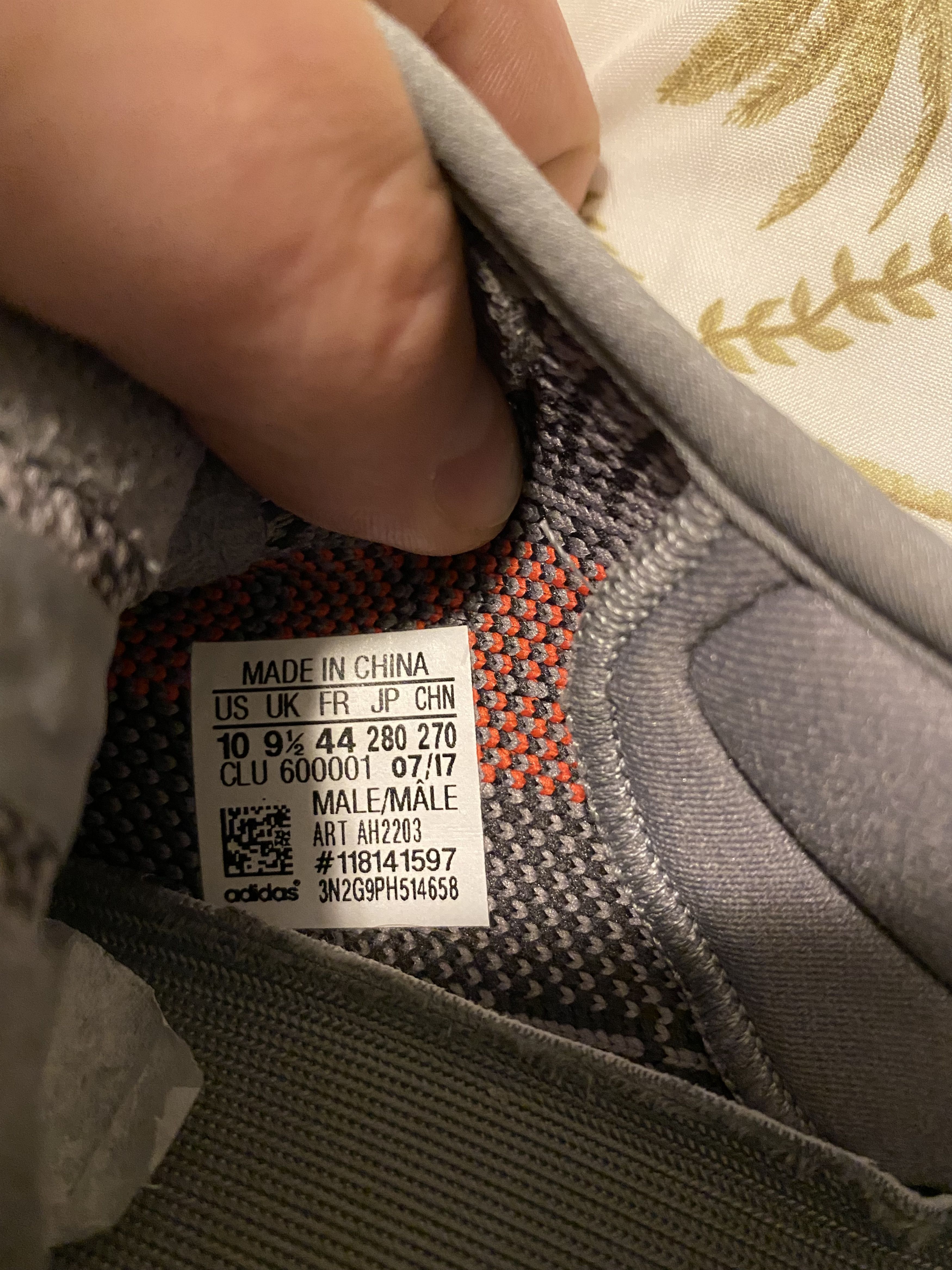 Adidas Adidas Yeezy Boost 350 V2 Beluga 2.0 Size US 10 / EU 43 - 7 Thumbnail