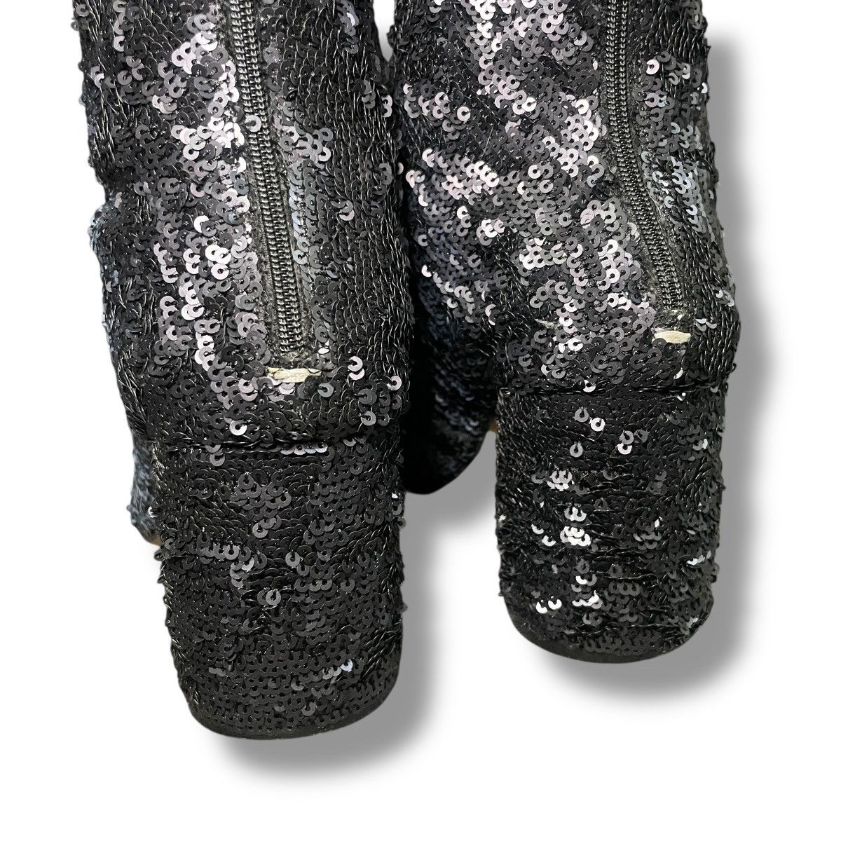 Maison Margiela Maison Margiela Line 22 Sequined Round-toe Ankle Boots Size US 7 / IT 37 - 9 Thumbnail