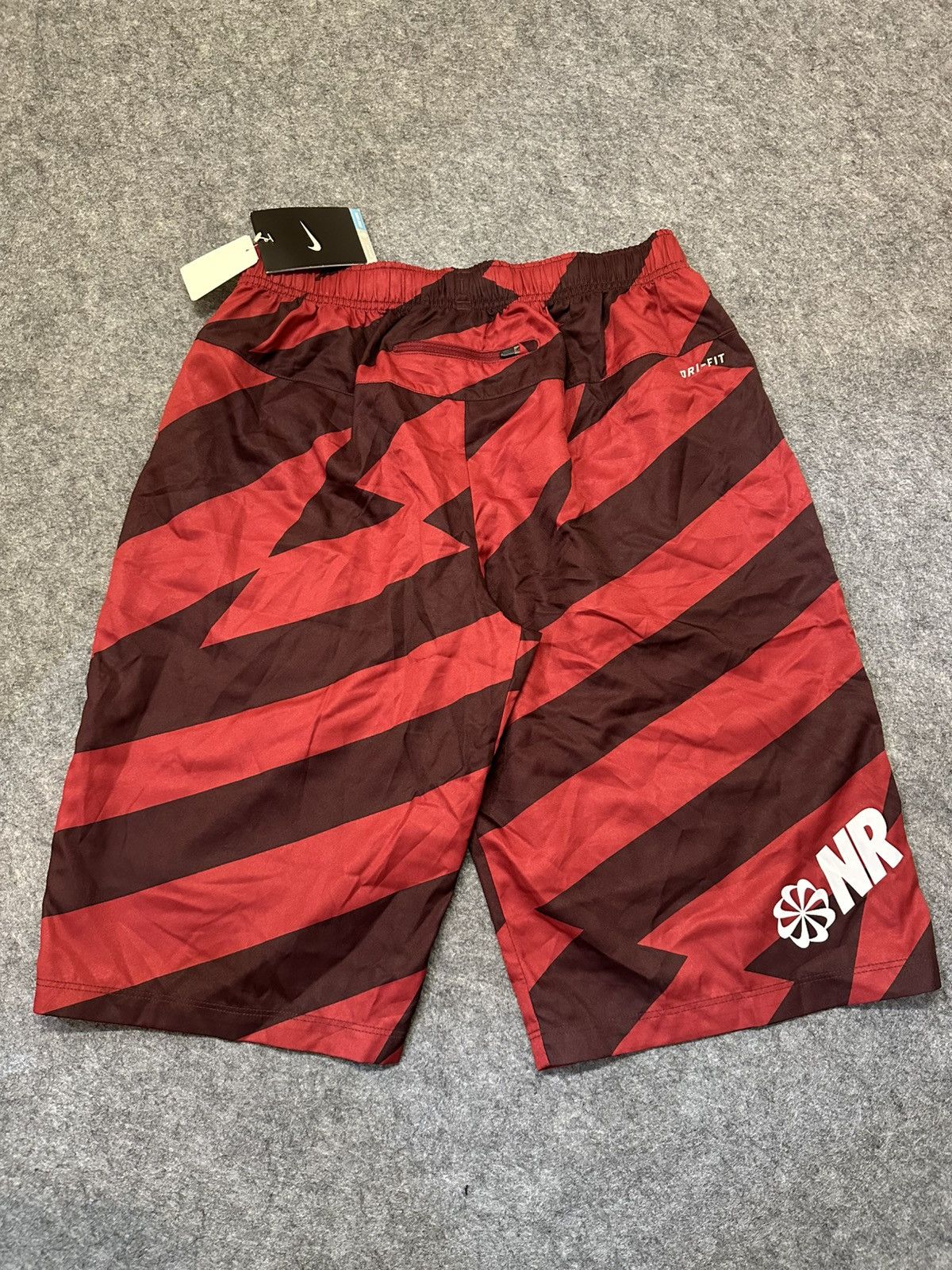 Nike Nike Running Dri-FIT shorts made of polyester. Size US 30 / EU 46 - 2 Thumbnail