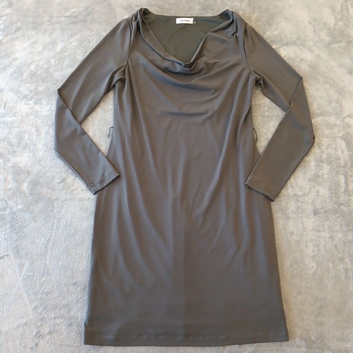 Calvin Klein Calvin Klein Dress Knee Length Green Long Sleeve Cowl Neck Pullover Lined Solid Size 8 Womens Sheath Size M / US 6-8 / IT 42-44 - 2 Thumbnail