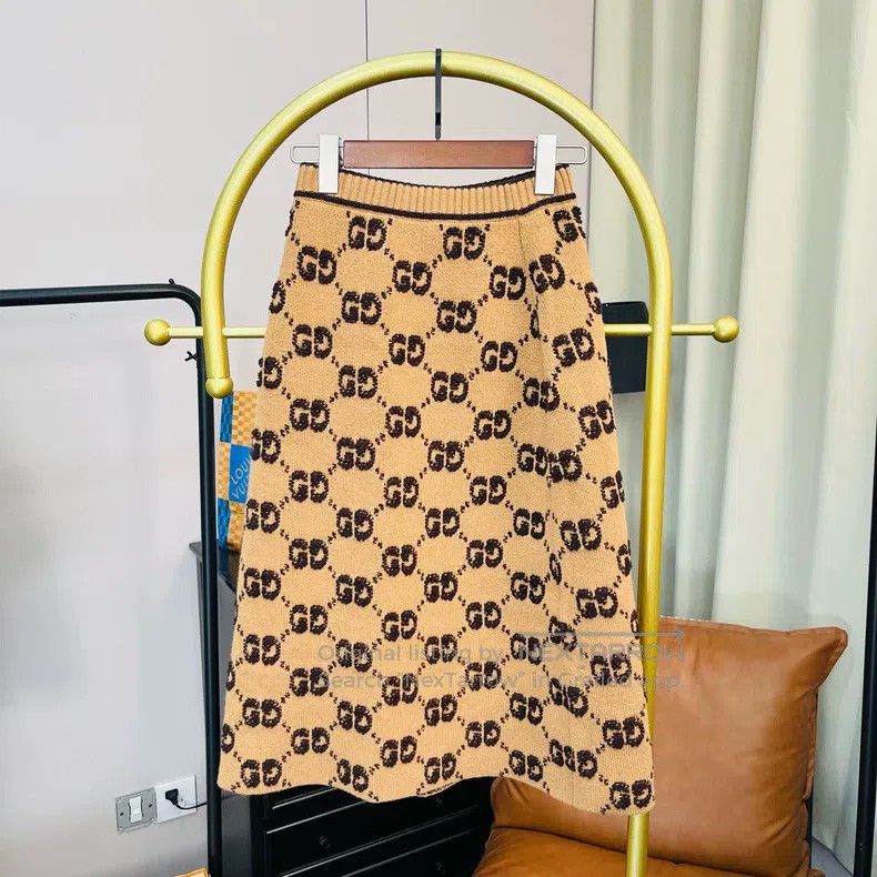 Gucci Gucci Brown old-fashioned full-print skirt Size 42" / US 20 - 2 Thumbnail