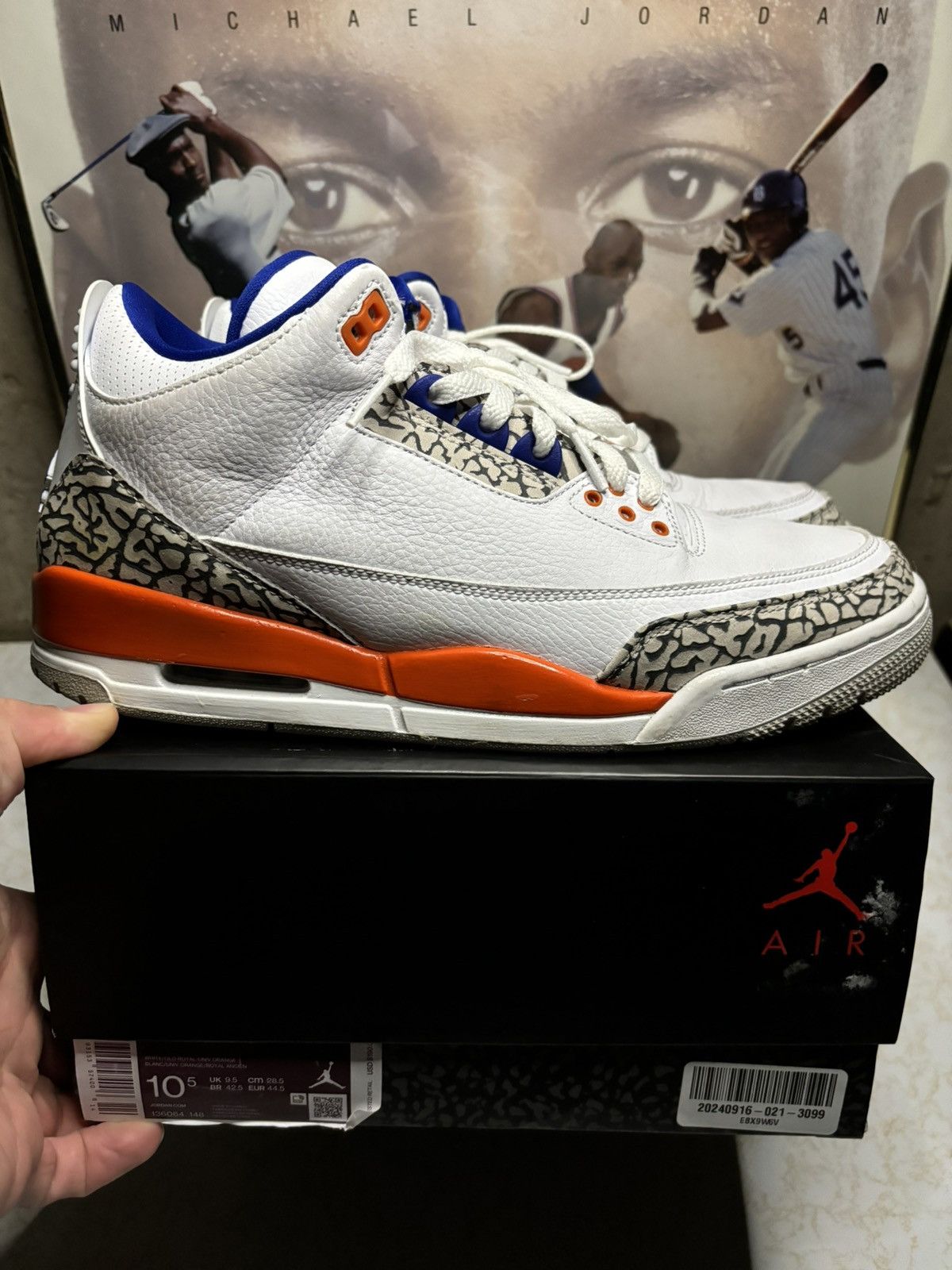 Jordan Brand Air Jordan 3 Retro Knicks Size US 10.5 / EU 43-44 - 1 Thumbnail