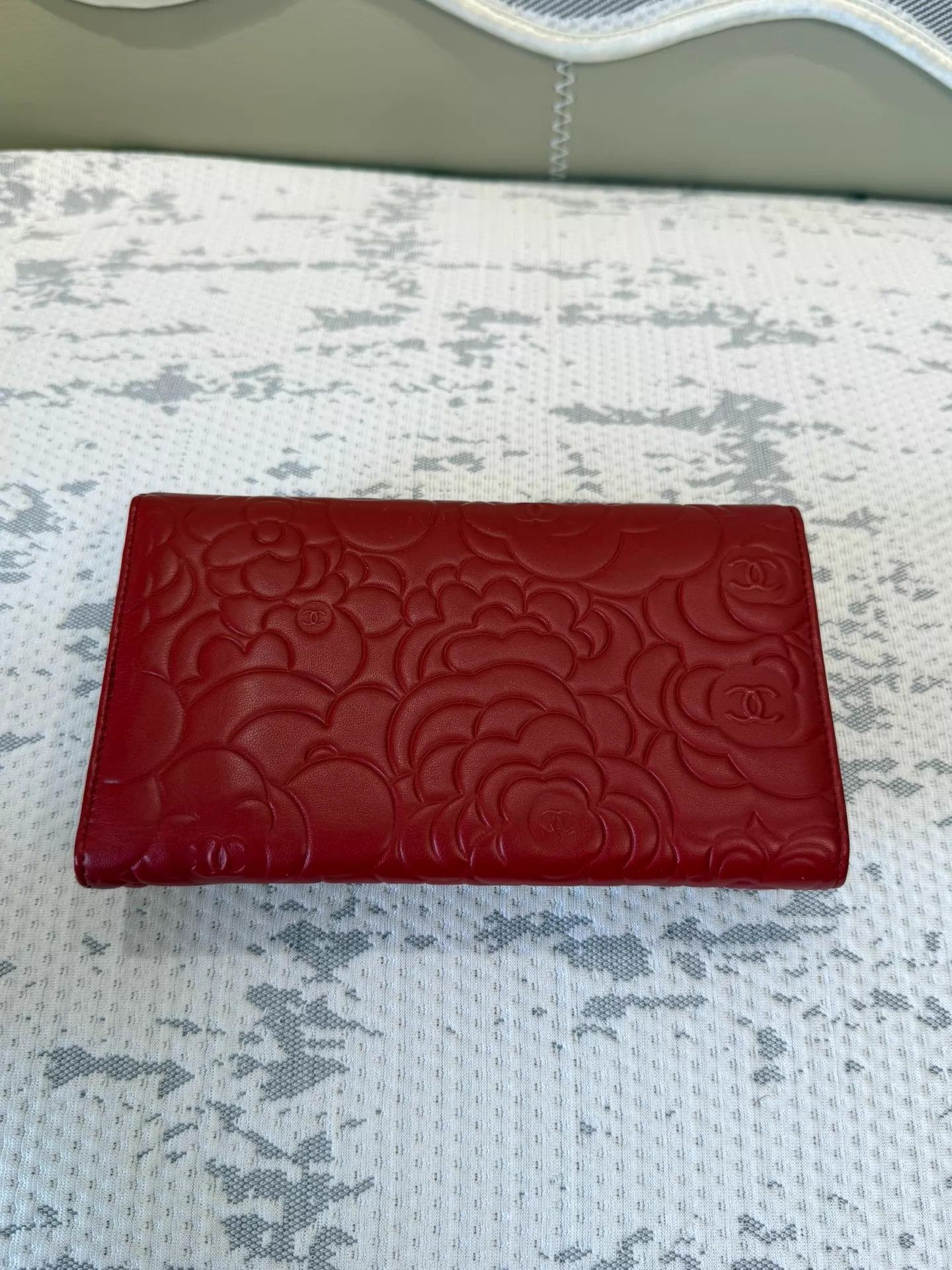 Chanel Chanel Lambskin Camellia Long Wallet Size ONE SIZE - 2 Thumbnail