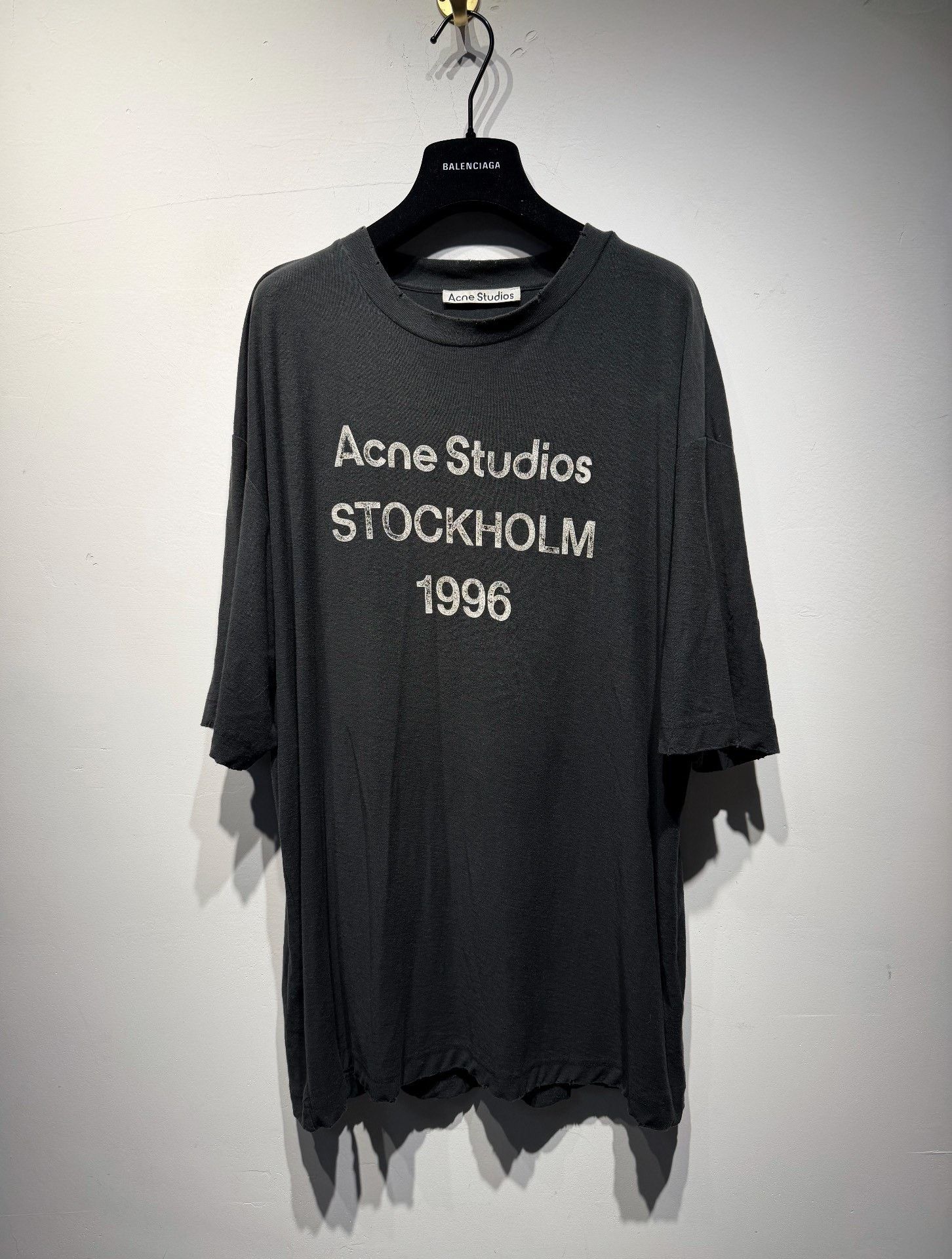 Acne Studios Acne Studios Printed Black T-Shirt S Women Size S / US 4 / IT 40 - 1 Thumbnail