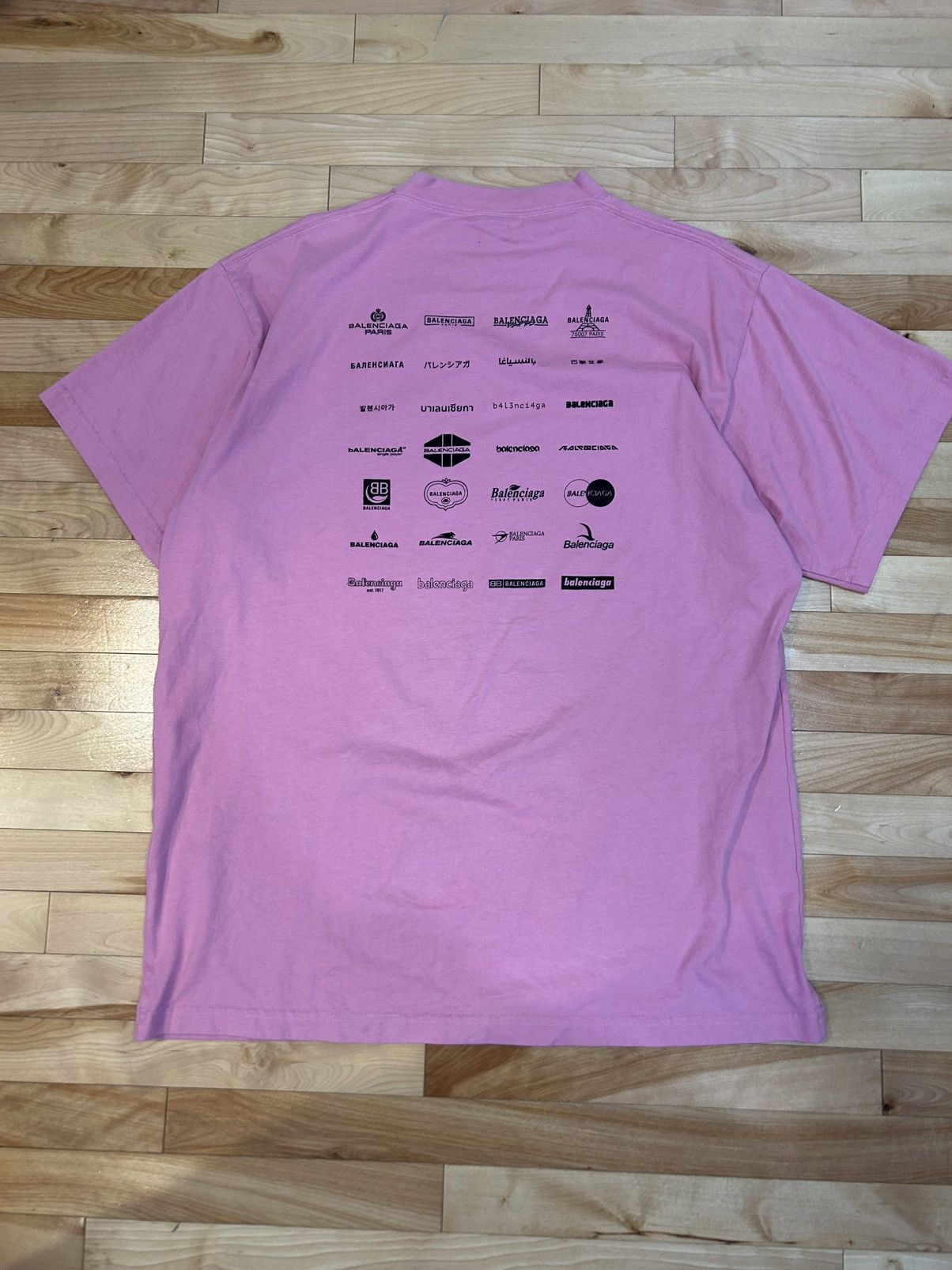 Balenciaga Balenciaga Logo T Size US M / EU 48-50 / 2 - 4 Thumbnail