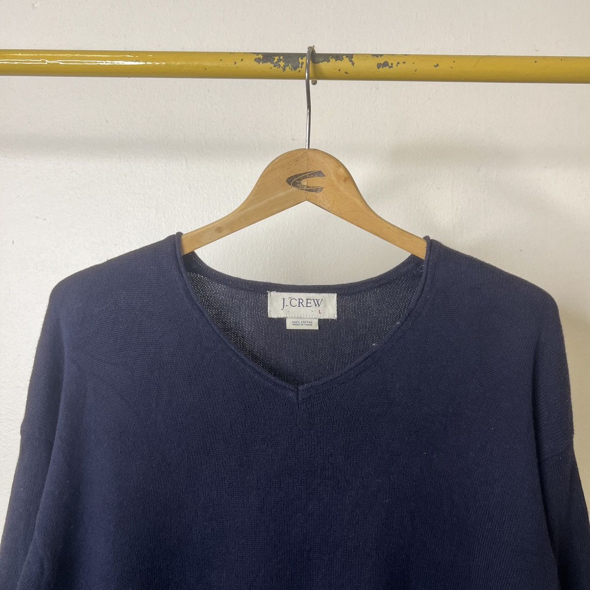 J.Crew J. Crew Merino wool V-neck sweater Size US L / EU 52-54 / 3 - 3 Thumbnail