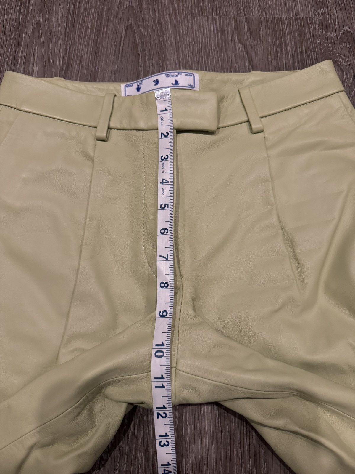 Off-White Off White 100% Leather Shorts Light Green 28-30 Size US 29 - 15 Thumbnail