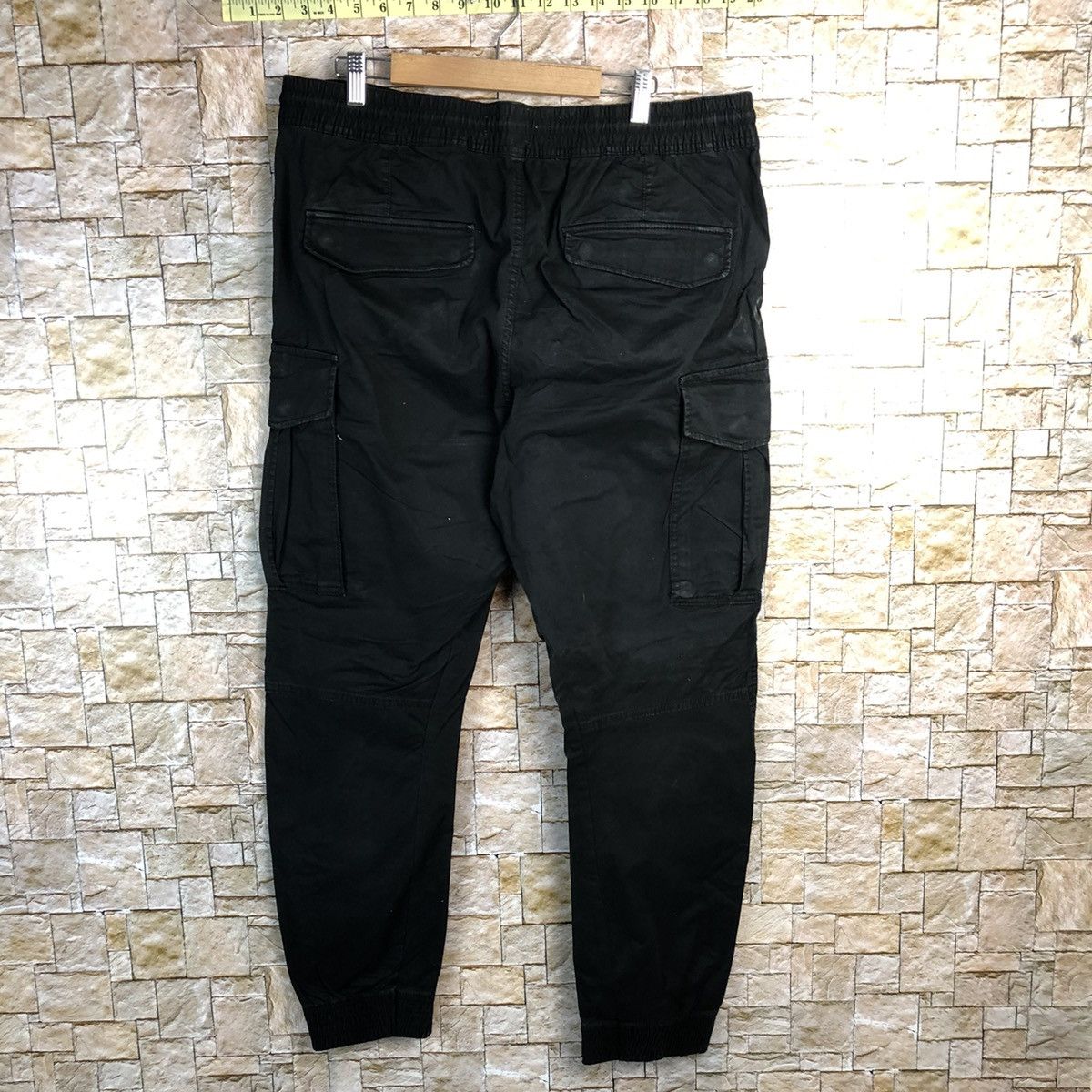 Japanese Brand H&M Black Cargo Multipocket Joggers Pants #A121 Size US 34 / EU 50 - 14 Thumbnail