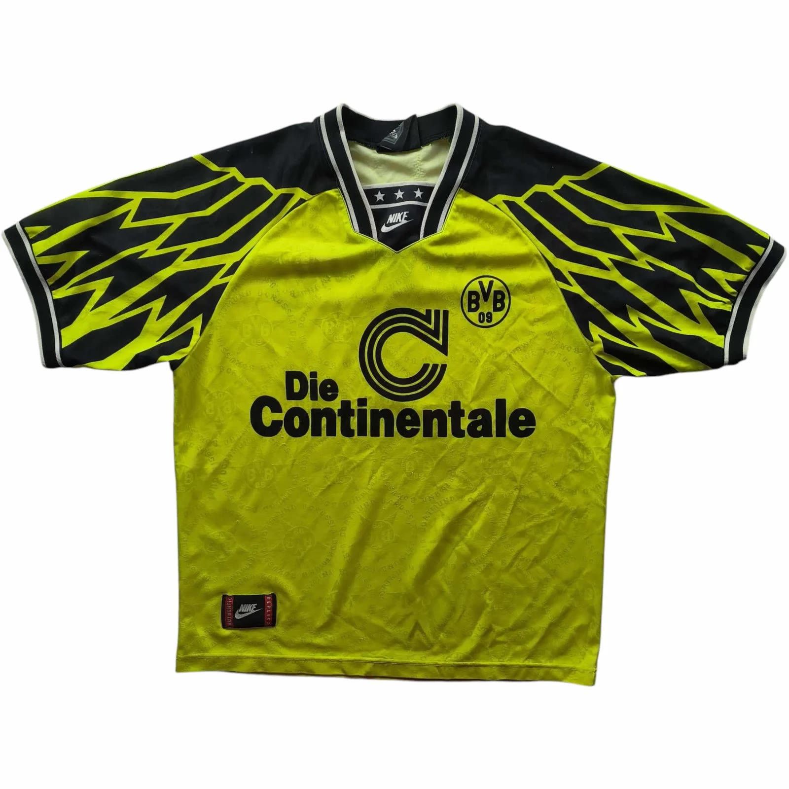 Nike Borussia Dortmund 1994-95 Nike home football jersey size M Size US M / EU 48-50 / 2 - 1 Thumbnail