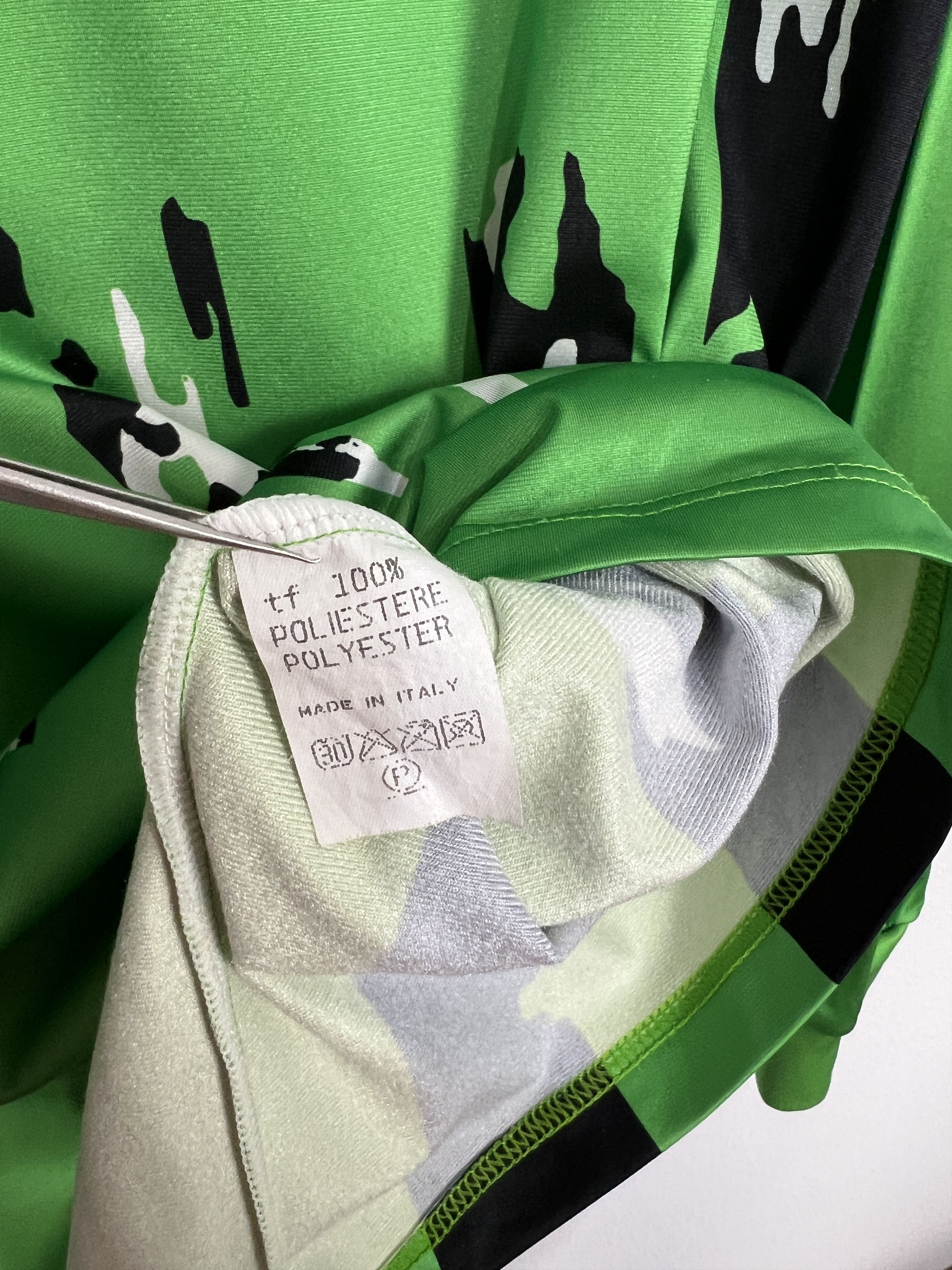 Asics Borussia Monchengladbach football shirt Long Sleeve Jersey Size US L / EU 52-54 / 3 - 8 Thumbnail