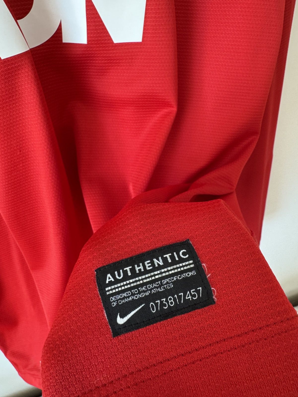 Nike Manchester United 2013-2014 Home Soccer Jersey Nike Shirt Size US L / EU 52-54 / 3 - 15 Thumbnail