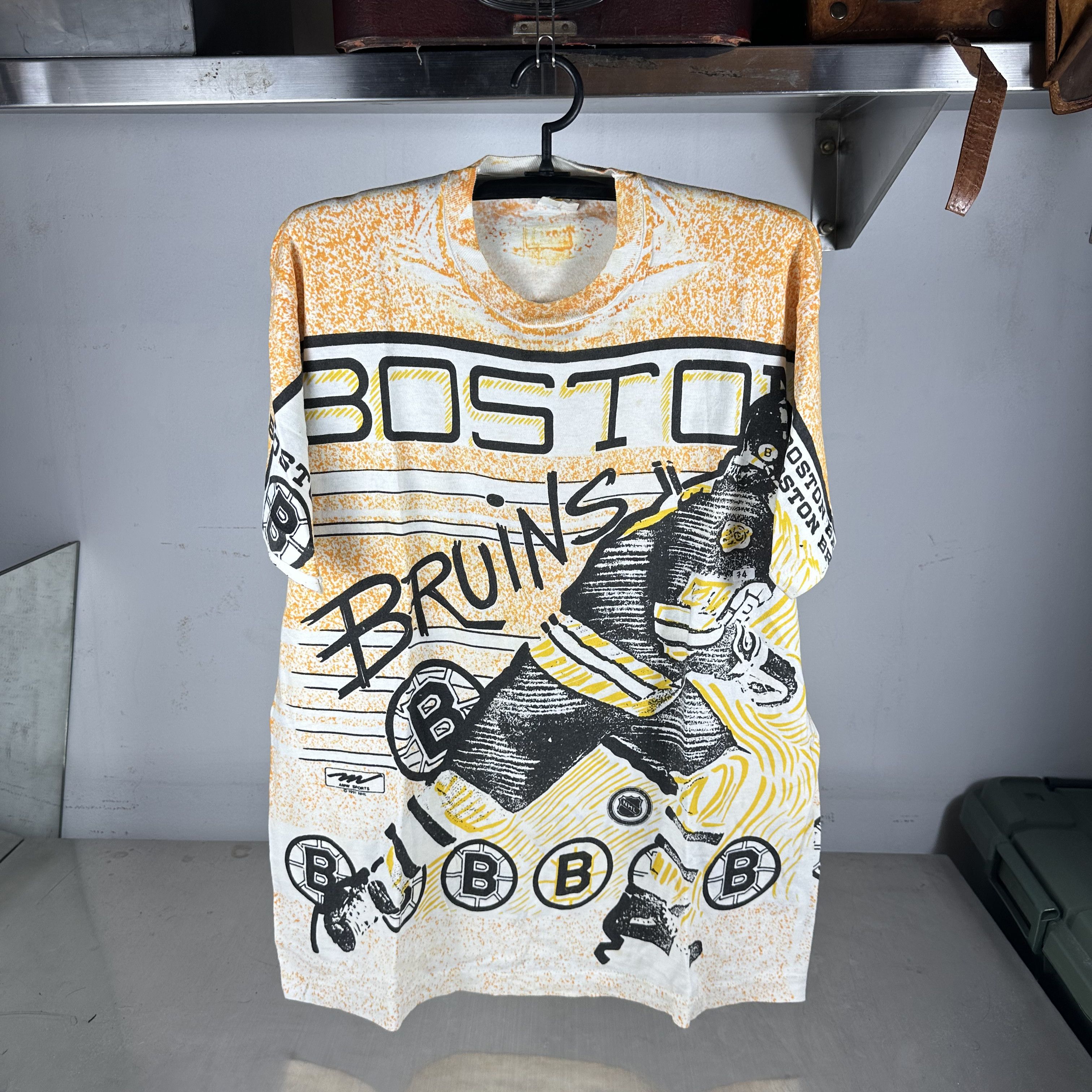 Vintage Vintage 1991 Boston Bruins Hockey NHL All Over Print T-Shirt Size US XL / EU 56 / 4 - 1 Thumbnail