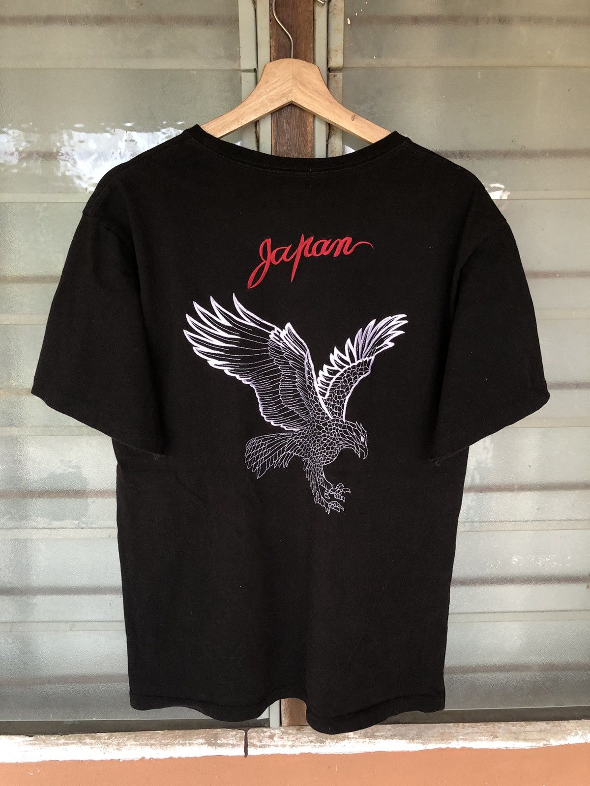 Japanese Brand Vintage Japanese Sukajan Eagle Embroidered Shirt Tee Size US L / EU 52-54 / 3 - 1 Thumbnail