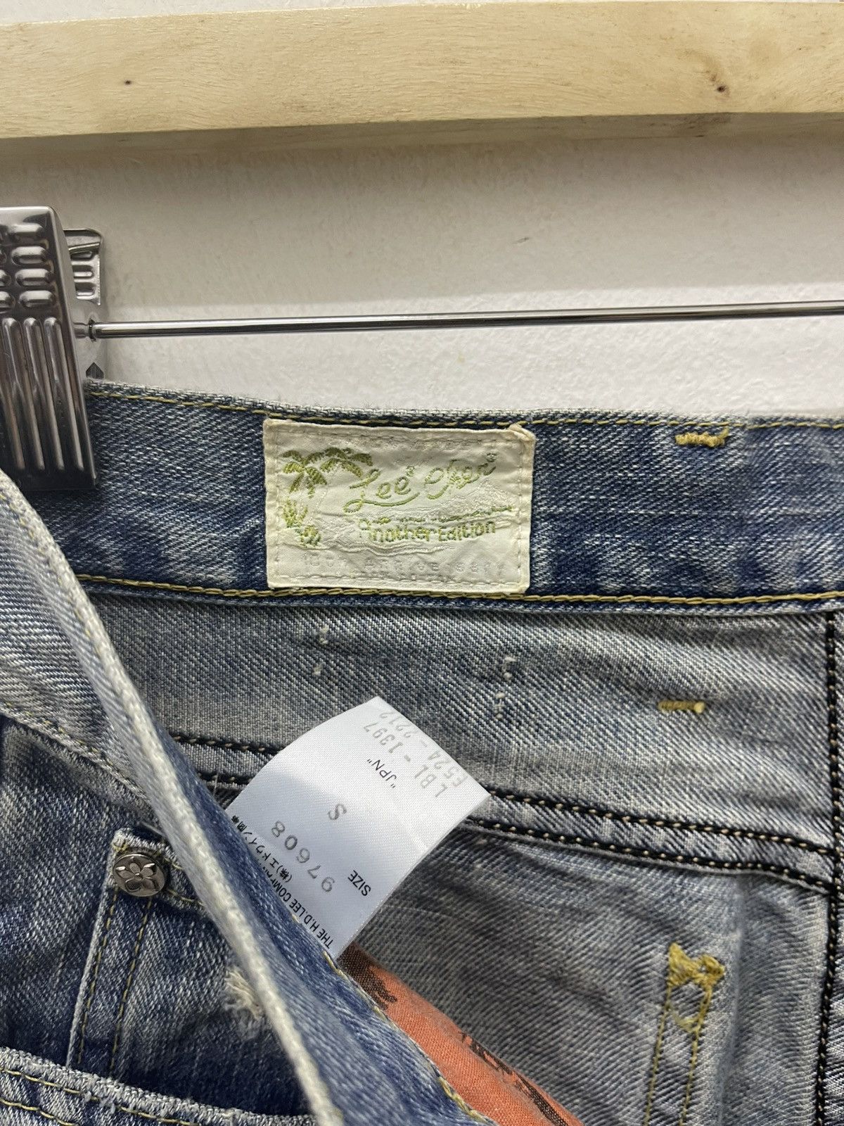 Lee Rare Vintage LEE COWBOY Made in Japan Distressed Thrashed Size US 28 / EU 44 - 10 Thumbnail