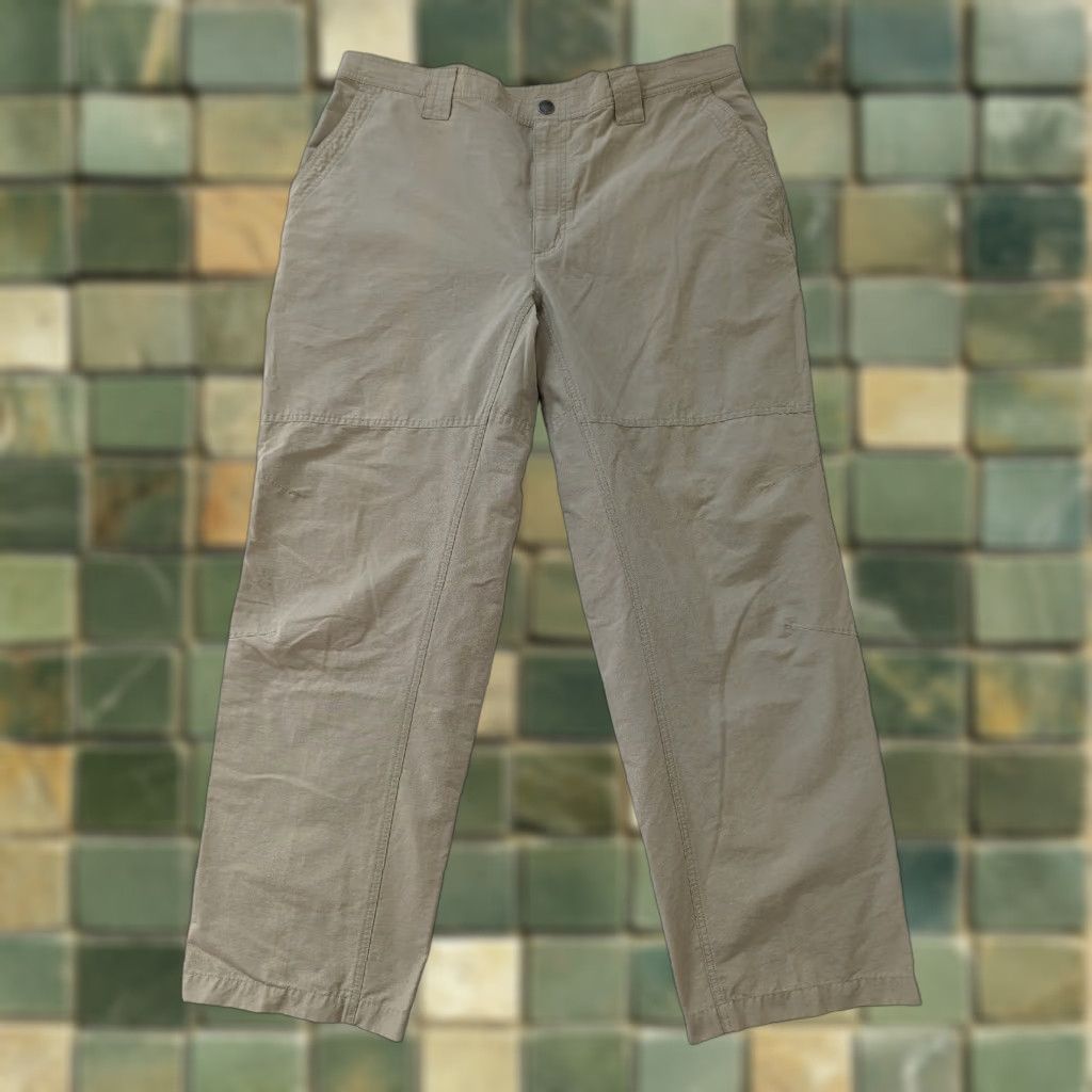 Vintage Columbia Pants Men Khaki Utility Straight Outdoor Chino 38 x 30 Cotton Nylon 100% Cotton Beige P3M Size US 38 / EU 54 - 1 Thumbnail