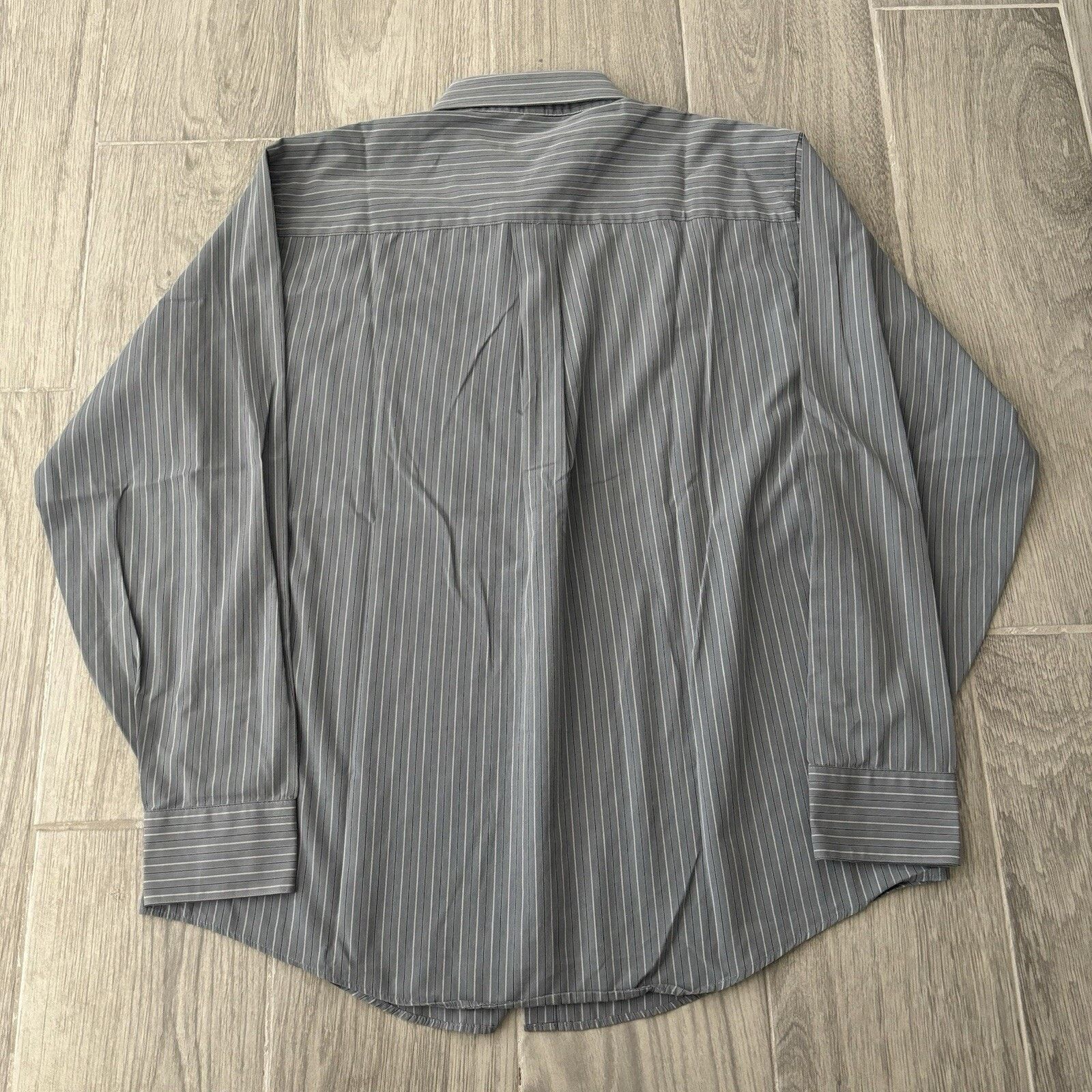 Geoffrey Beene Geoffrey Beene Men’s Large Grey Fitted Wrinkle Free Shirt Size US L / EU 52-54 / 3 - 2 Thumbnail