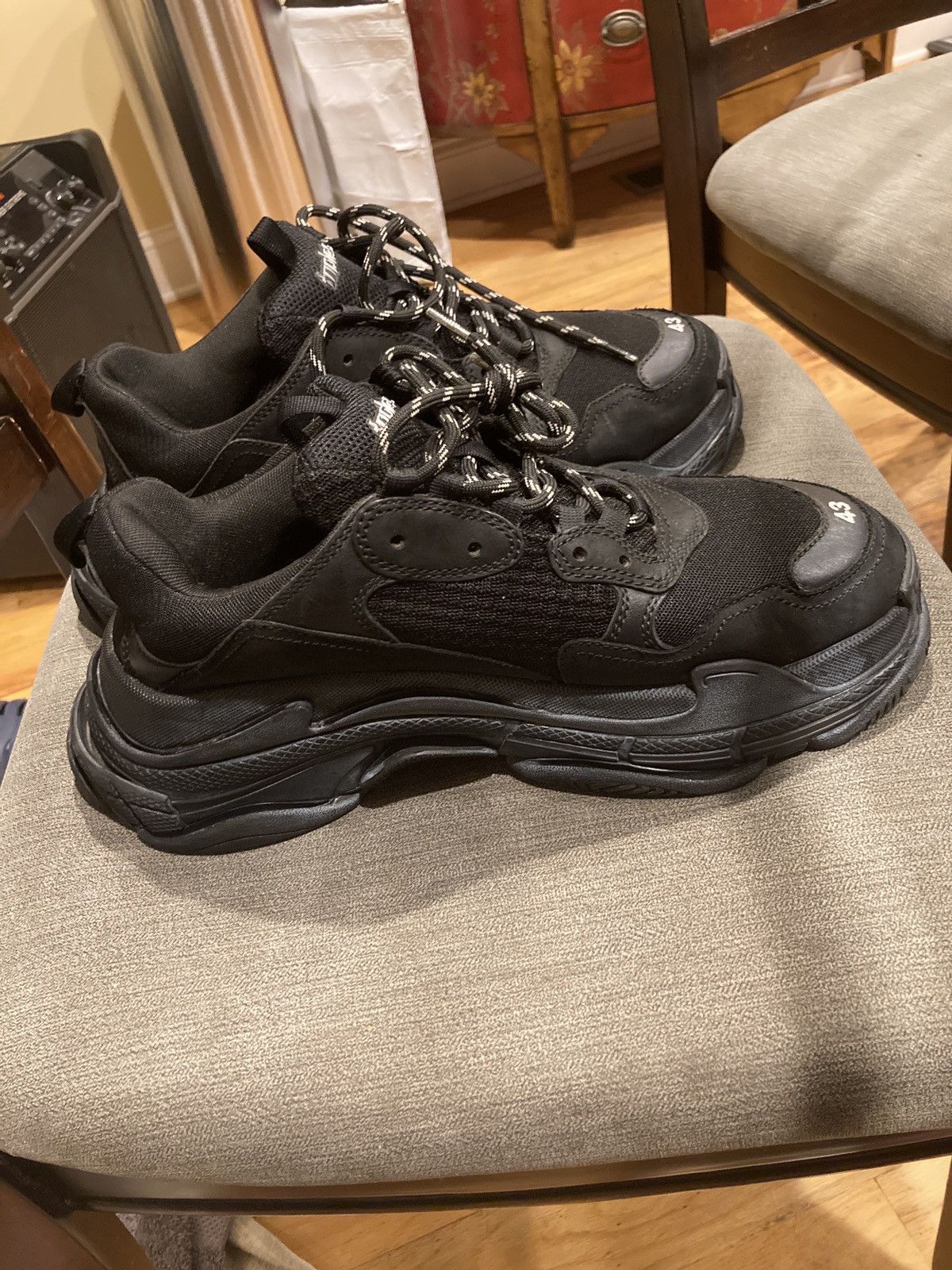 Balenciaga triple s
