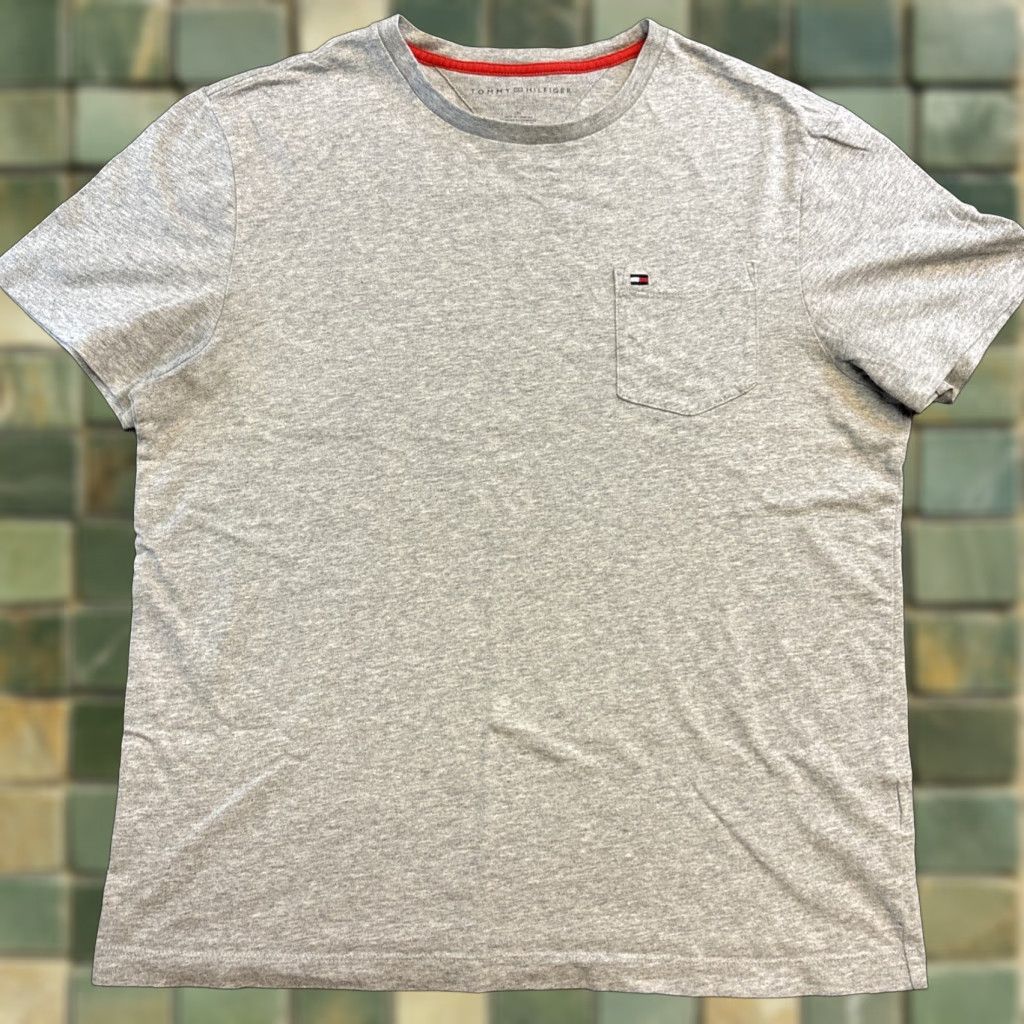 Tommy Hilfiger Tommy Hilfiger Men's Tee Gray Heather Pocket Tee Shirt M Threads: Tommy Hilfiger Tommy Jeans Logo Embroidered Size US M / EU 48-50 / 2 - 1 Thumbnail