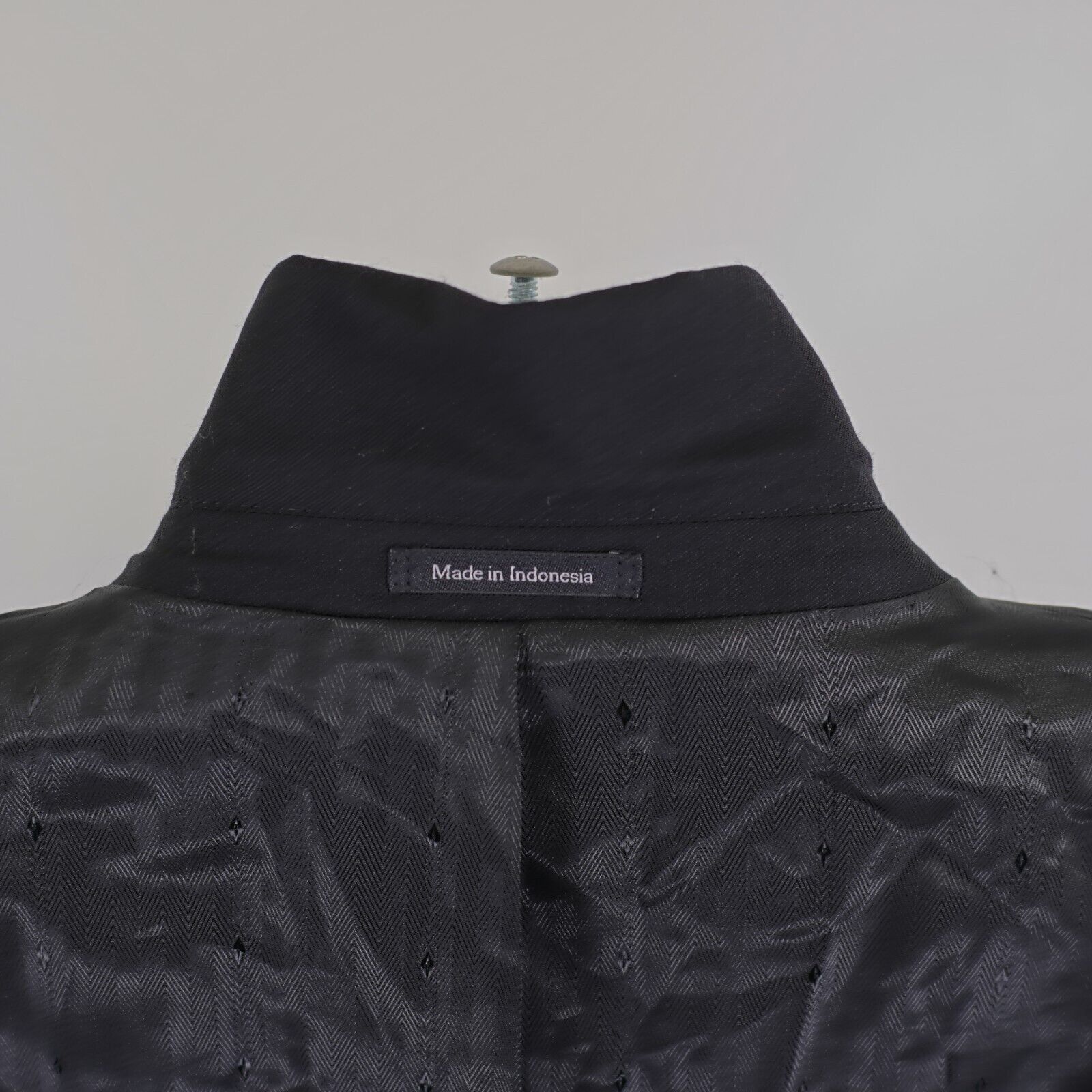 Joseph & Feiss Joseph & Feiss Wool Black 2 Button Suit Jacket 48R Tagged 46 Size 48R - 11 Thumbnail