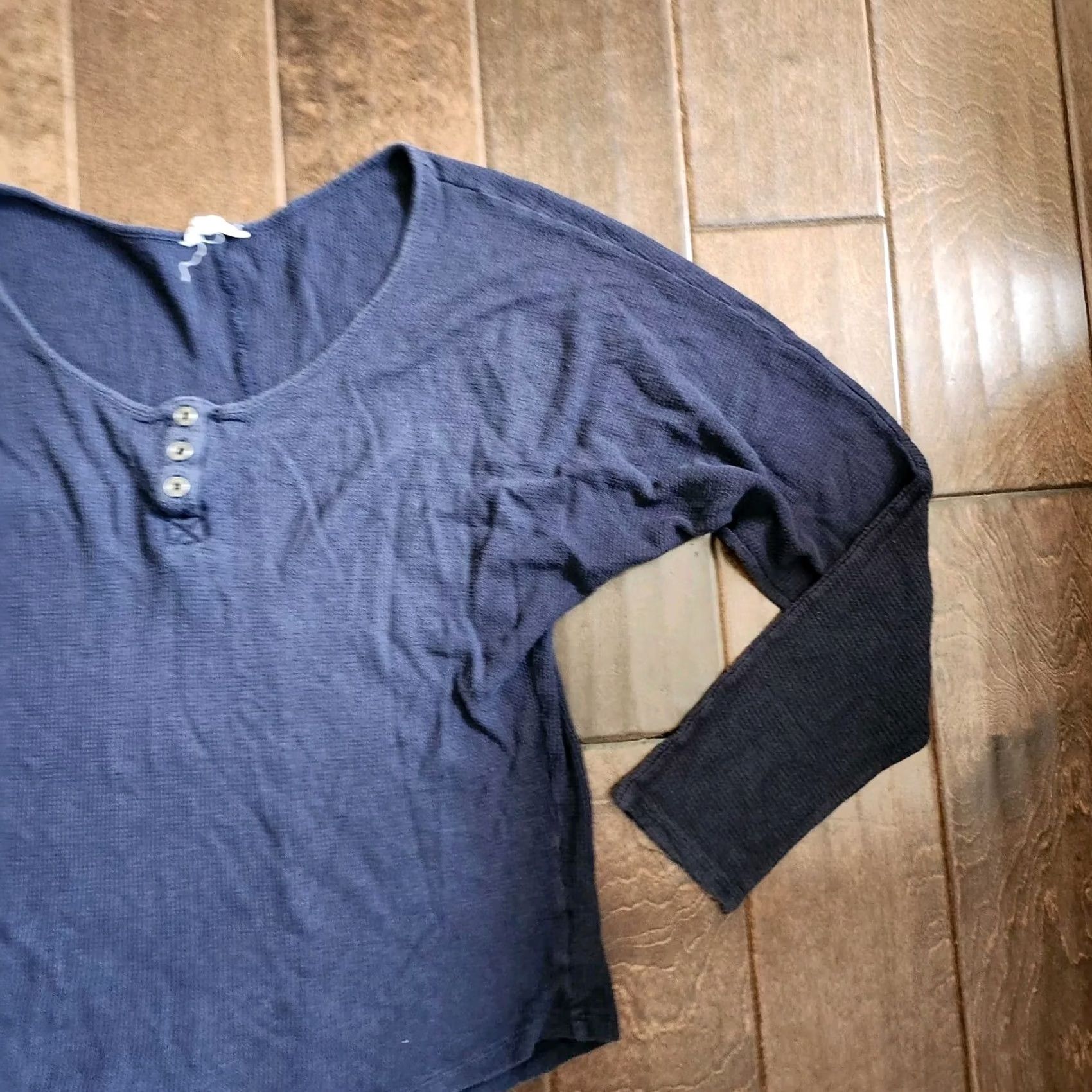 Vintage I Love H81 Women's Navy Blue Long Sleeve Button Shirt Small Regular Adult Womens Navy Blue 100% Cotton Casual Travel Basic Tee Size S / US 4 / IT 40 - 5 Thumbnail