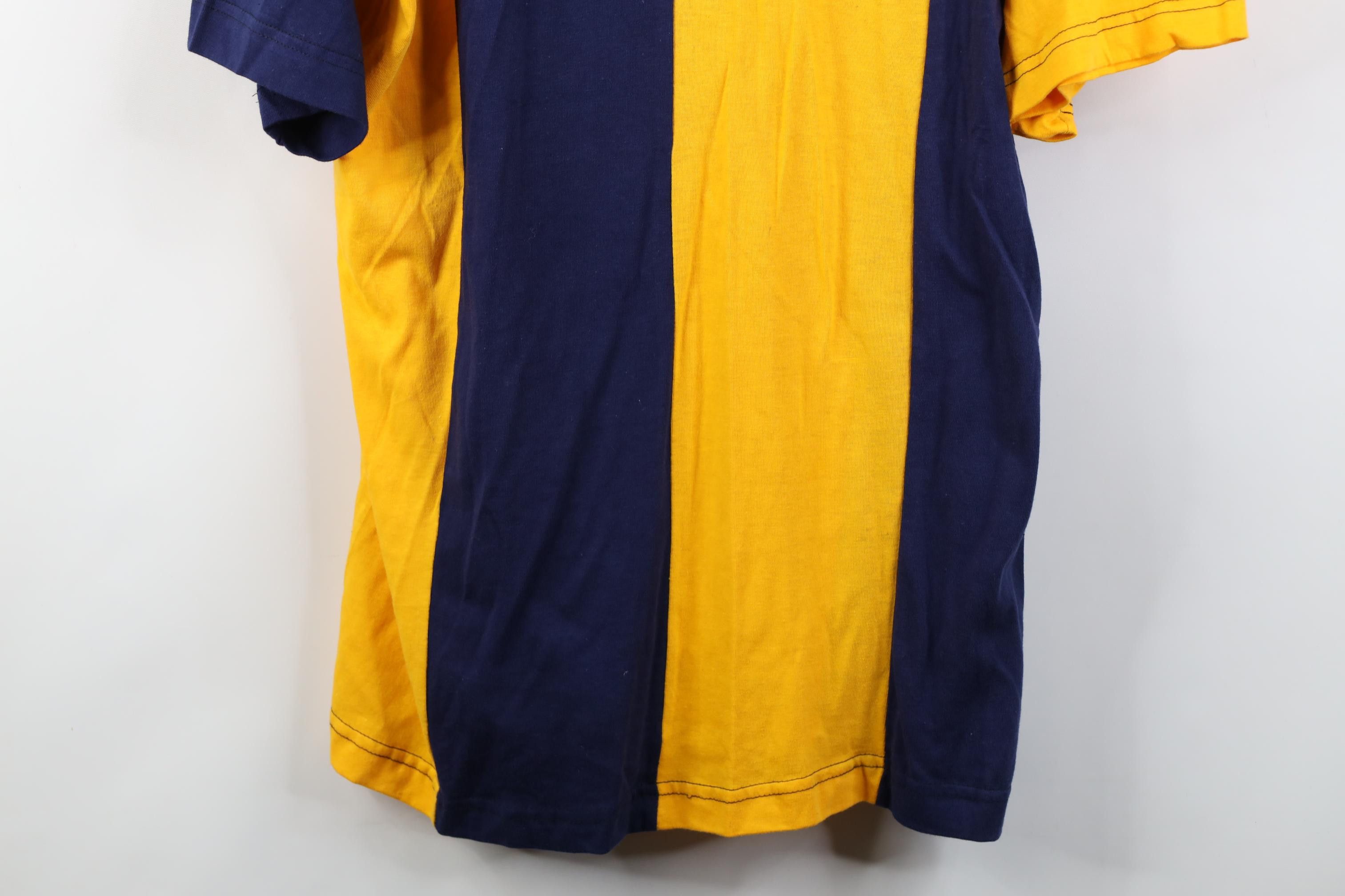 Vintage Deadstock Vintage 90s Streetwear University Michigan T-Shirt Size US XL / EU 56 / 4 - 3 Thumbnail