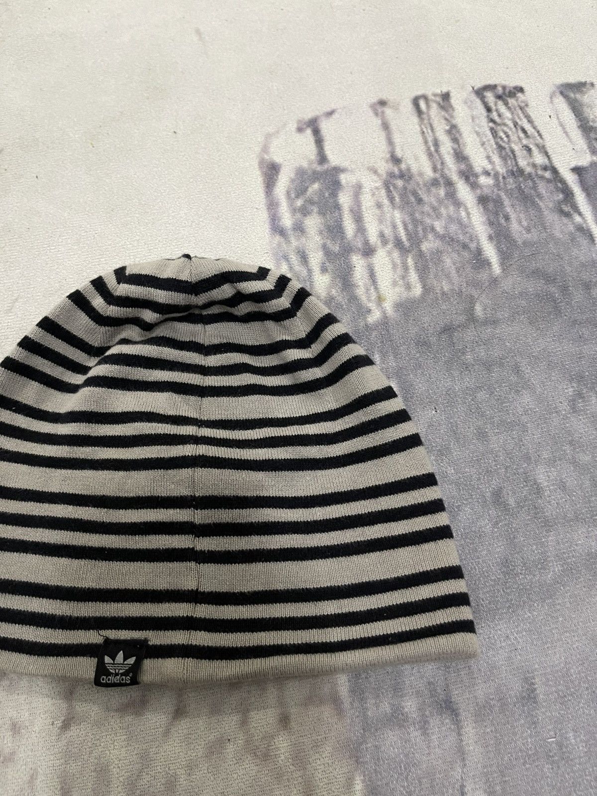 Adidas 2000s ADIDAS TREFOIL STRIPES BEANIE HAT Size ONE SIZE - 2 Thumbnail