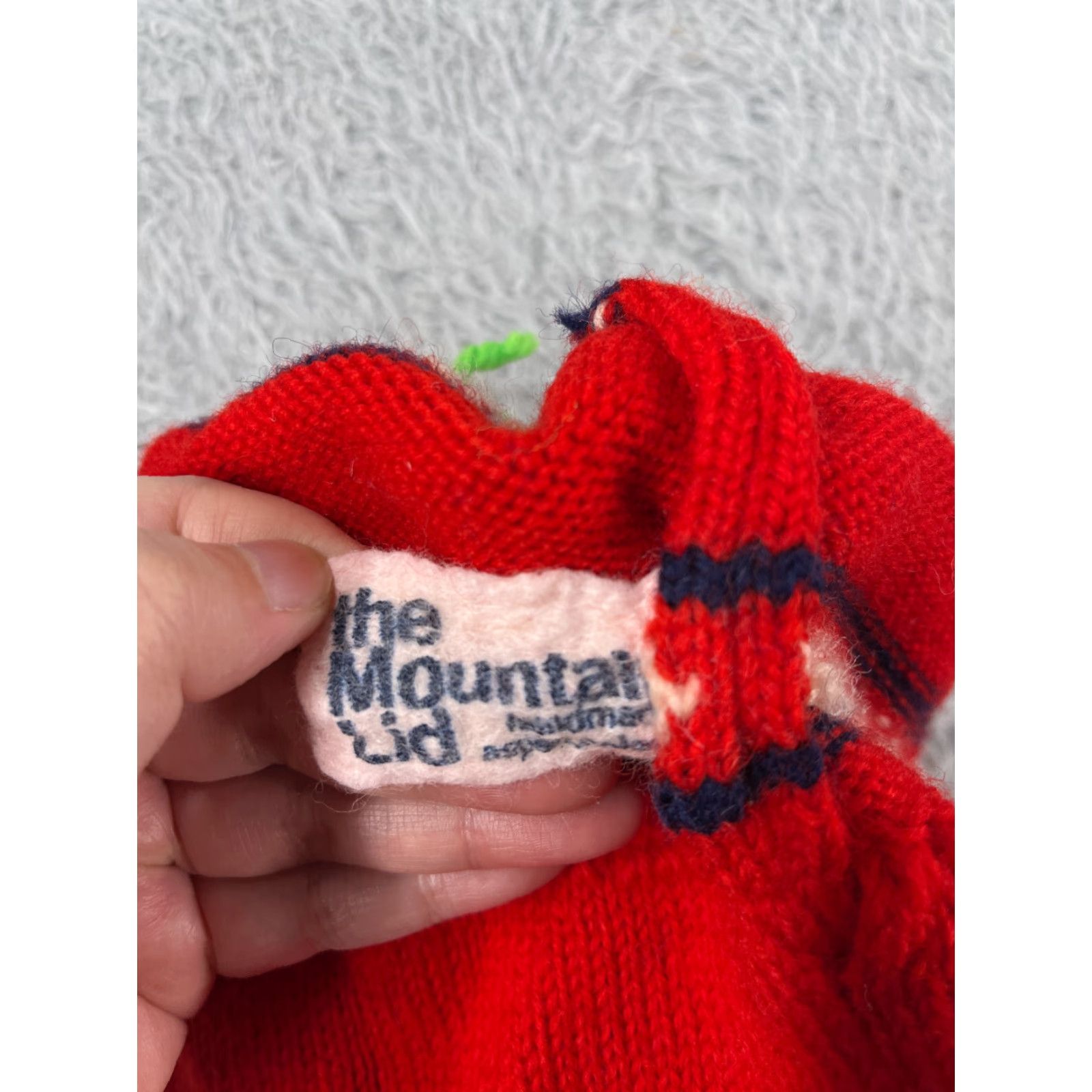 The Mountain The Mountain Lid Beanie Toque Womens One Size Red White Stripe Wool Ski Size ONE SIZE - 8 Thumbnail
