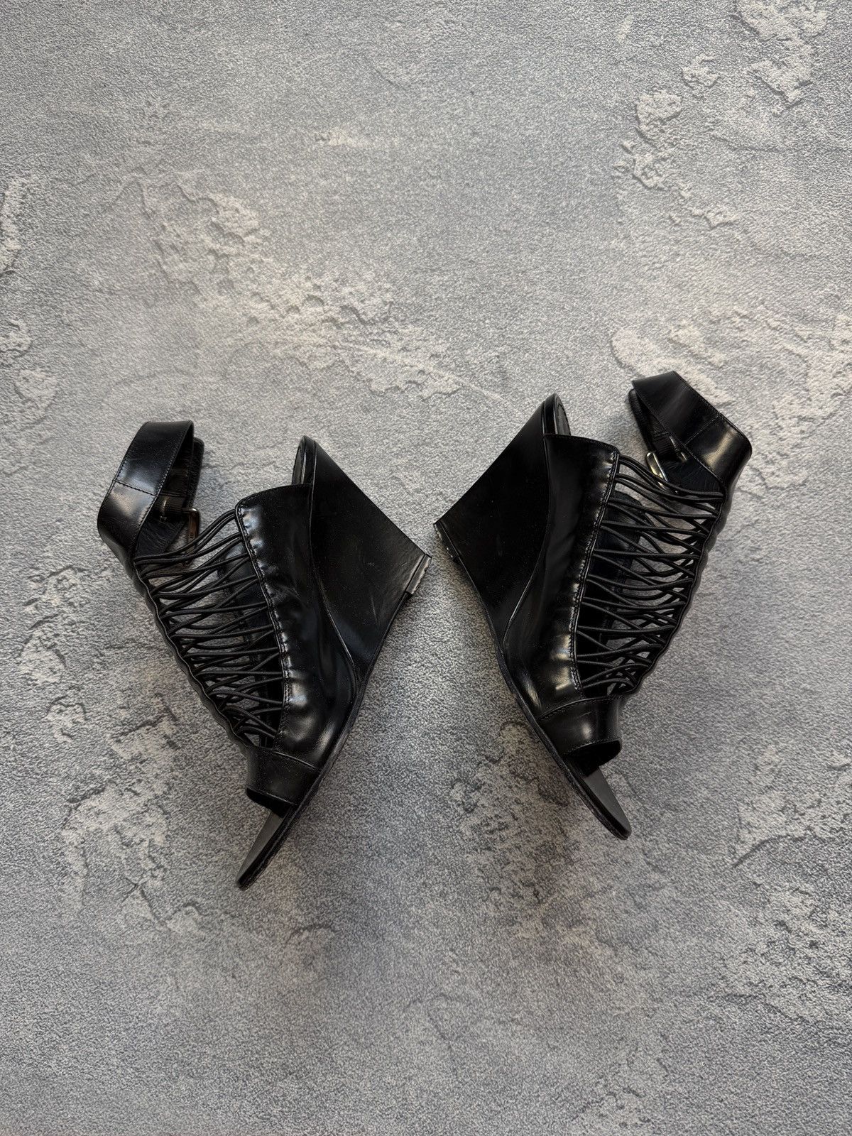 Givenchy Luxury Givenchy Gladiator Style Platforms Shoes Size 37.5 Size US 7.5 / IT 37.5 - 4 Thumbnail