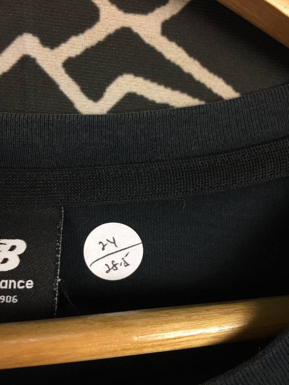 New Balance New Balance NB Casual Essentials Pocket Tee Size US XL / EU 56 / 4 - 12 Thumbnail
