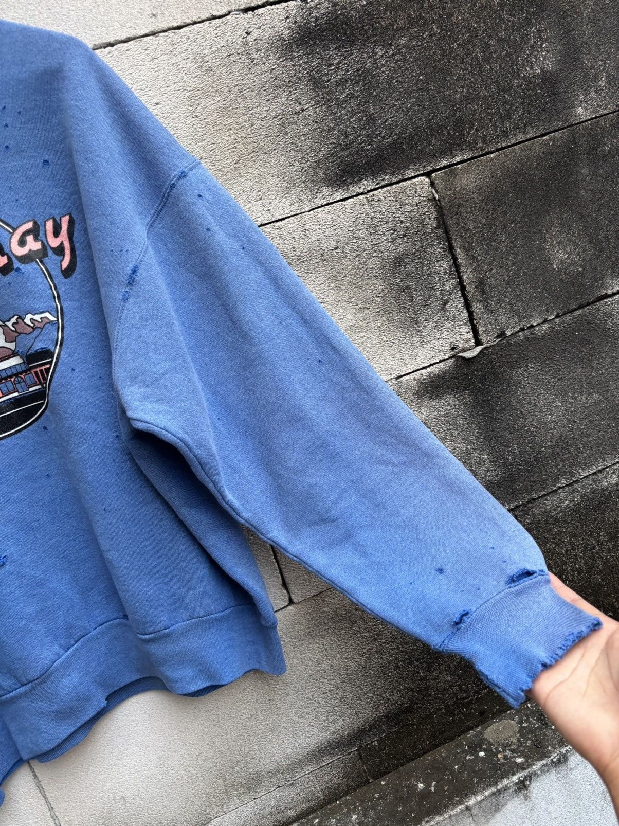 Vintage Thrashed Distressed Down Town Courtenay Sweatshirt Size US L / EU 52-54 / 3 - 5 Thumbnail