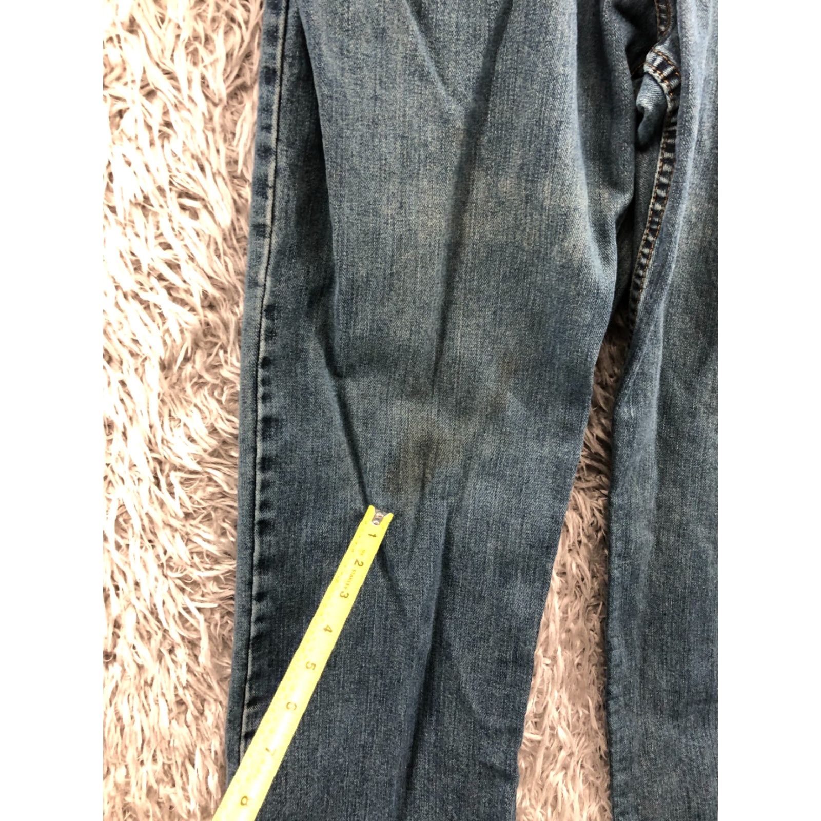 Eddie Bauer Eddie Bauer Jeans Relaxed Straight Size 36x32 Mens Mid Blue Wash Flaw Size US 36 / EU 52 - 5 Thumbnail