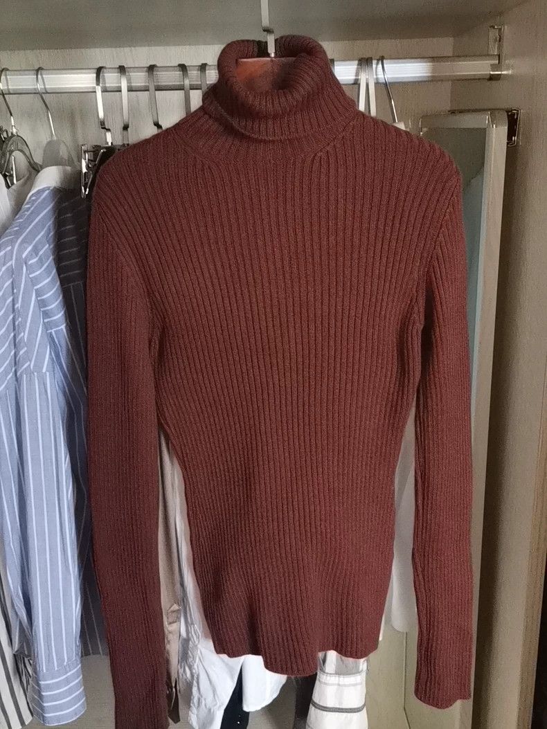 LORO PIANA A small cashmere sweater