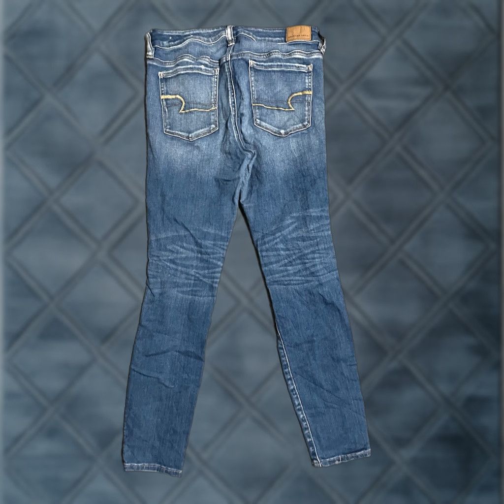 American Eagle Outfitters American Eagle Womens Jegging Size 10 Super Stretch High Rise Destroyed Blue Denim Size 32" / US 10 / IT 46 - 1 Thumbnail